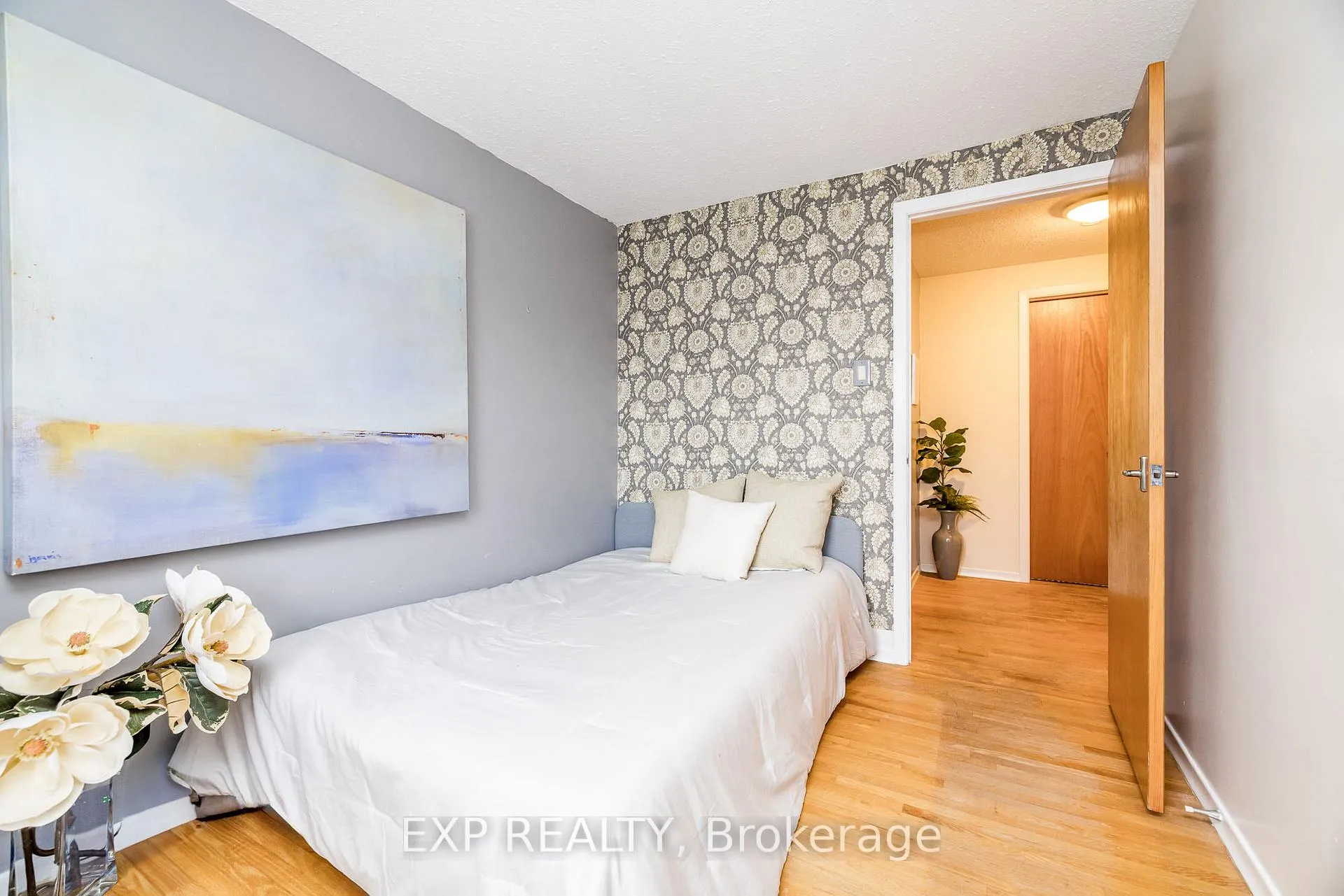Photo 23 of 130 Banning Road, Ottawa, Kanata - Glencairn/Hazeldean — HOMEH