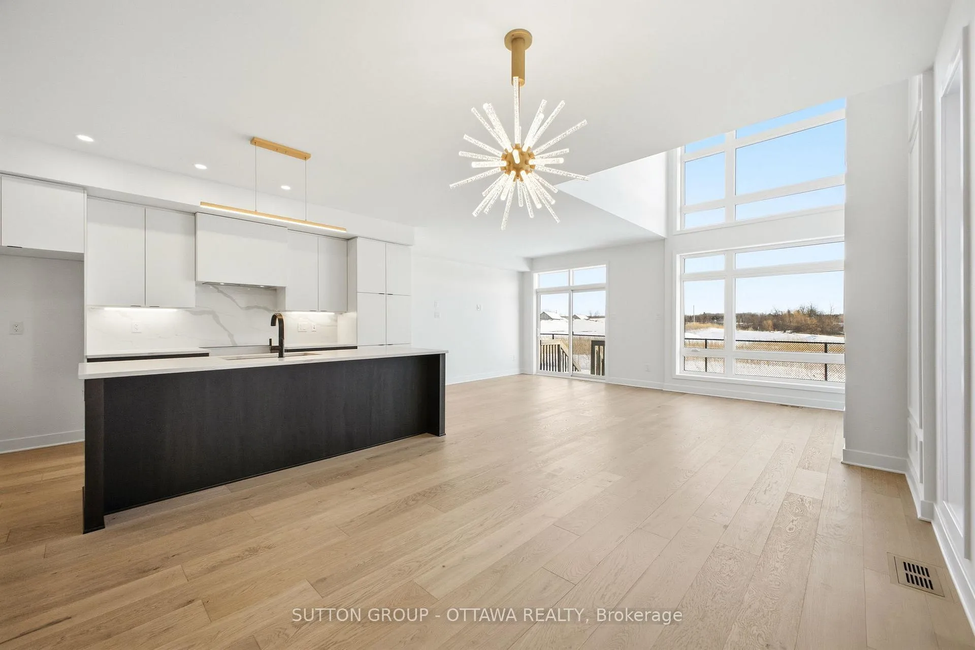Photo 6 of 138 Shuttleworth Drive, Ottawa, Leitrim — HOMEH