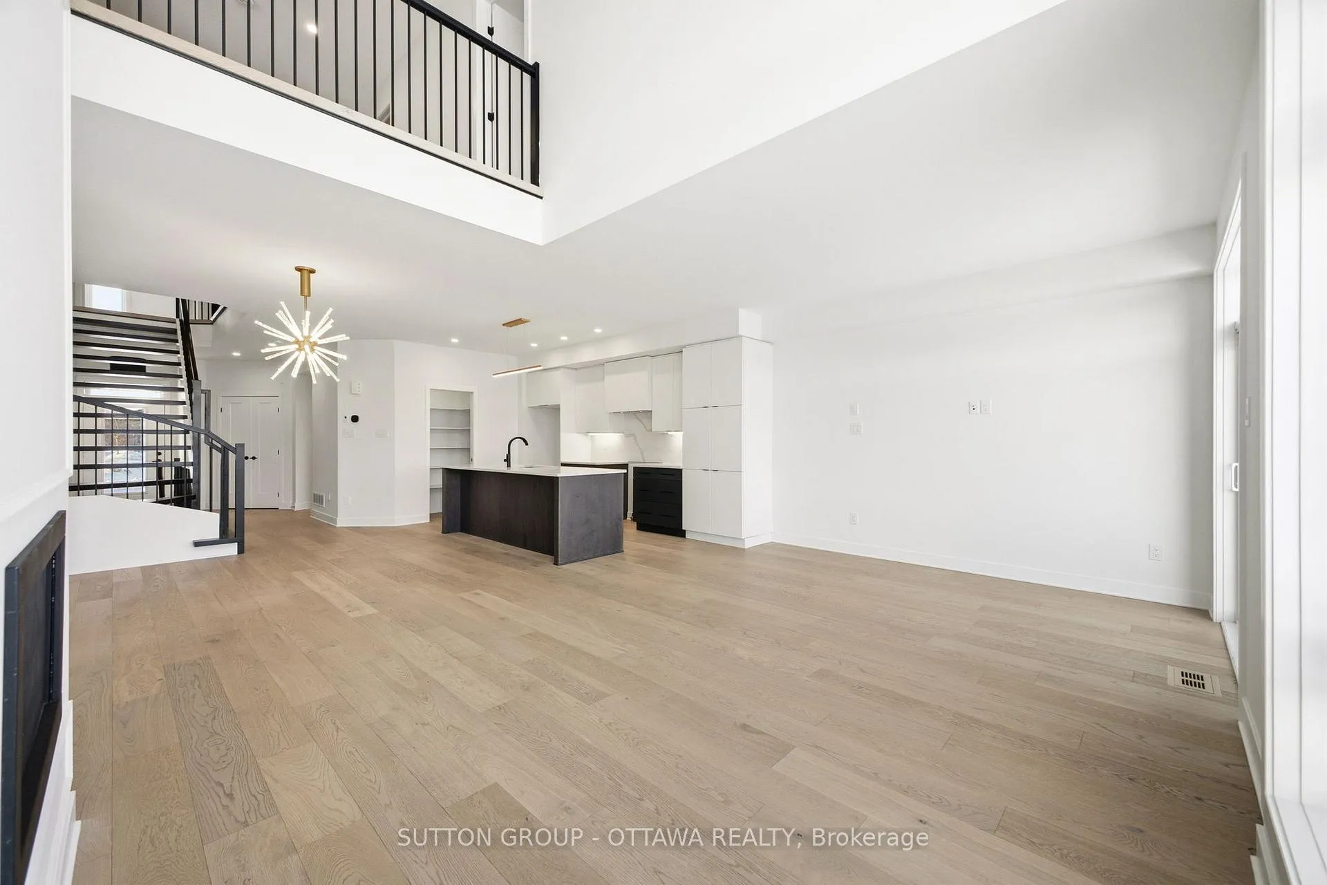 Photo 13 of 138 Shuttleworth Drive, Ottawa, Leitrim — HOMEH