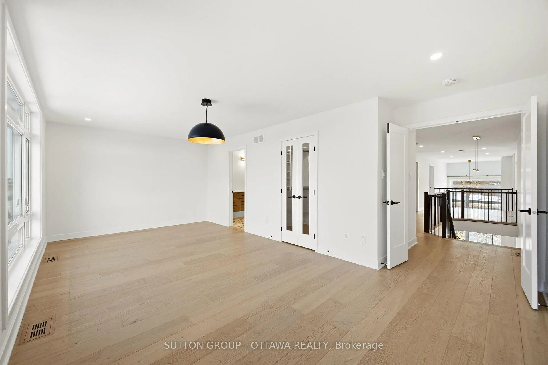 Photo 18 of 138 Shuttleworth Drive, Ottawa, Leitrim — HOMEH