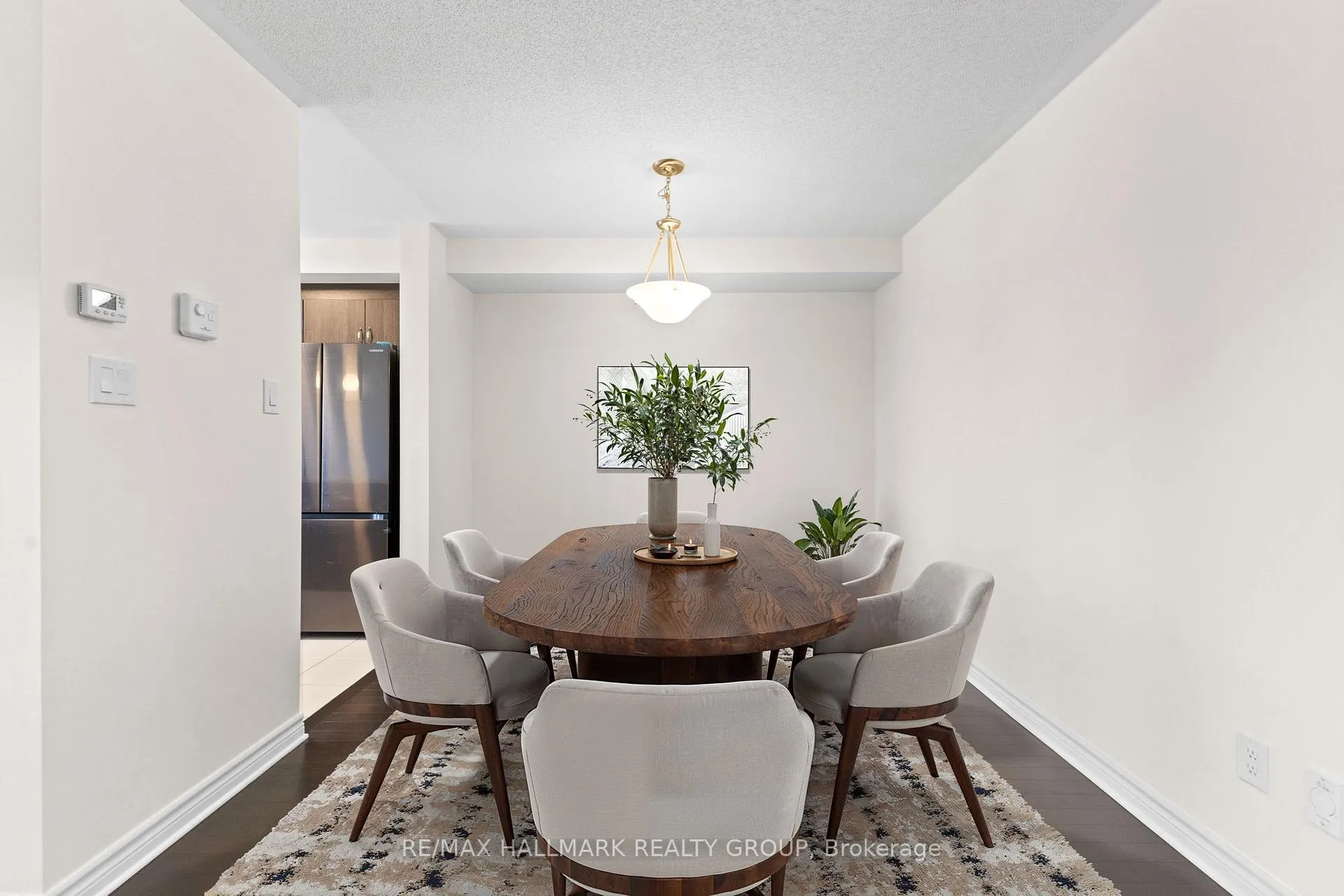 Photo 6 of 420 Barrick Hill Road, Ottawa, Kanata - Emerald Meadows/Trailwest — HOMEH