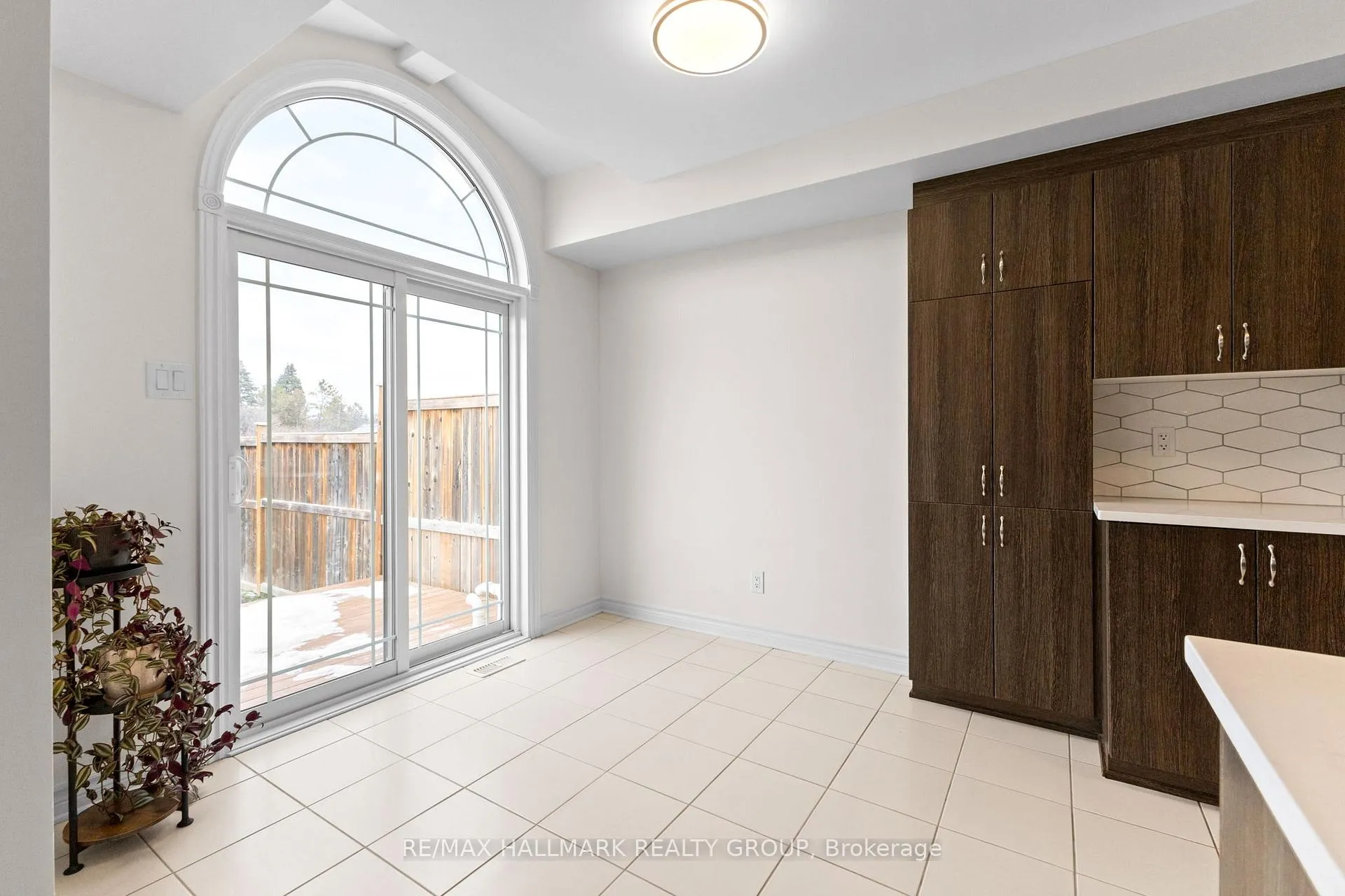 Photo 19 of 420 Barrick Hill Road, Ottawa, Kanata - Emerald Meadows/Trailwest — HOMEH