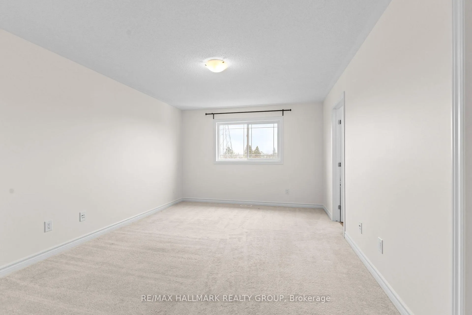 Photo 22 of 420 Barrick Hill Road, Ottawa, Kanata - Emerald Meadows/Trailwest — HOMEH
