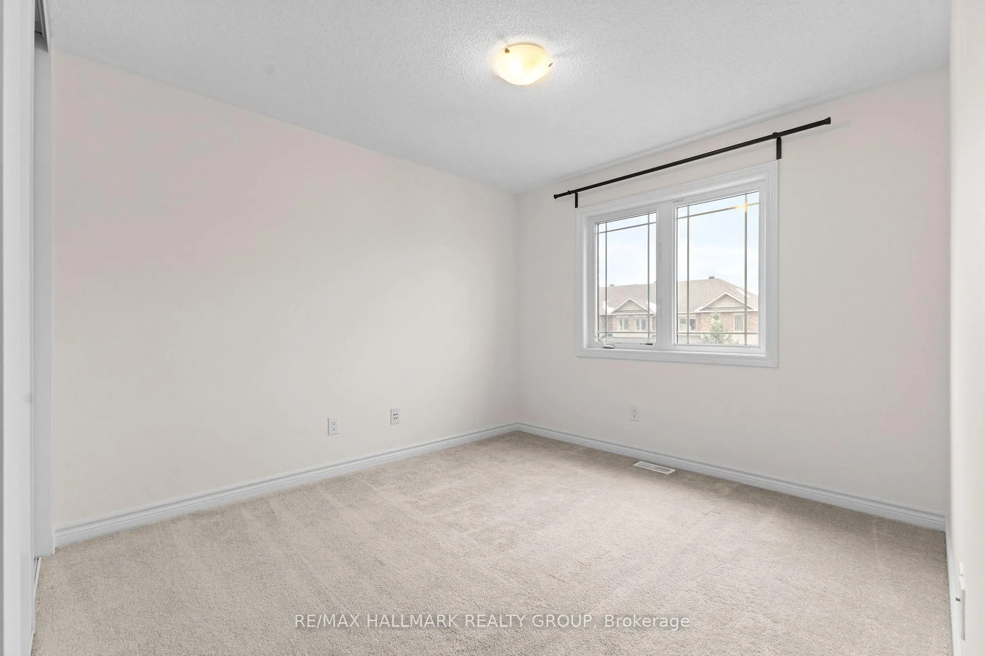 Photo 27 of 420 Barrick Hill Road, Ottawa, Kanata - Emerald Meadows/Trailwest — HOMEH