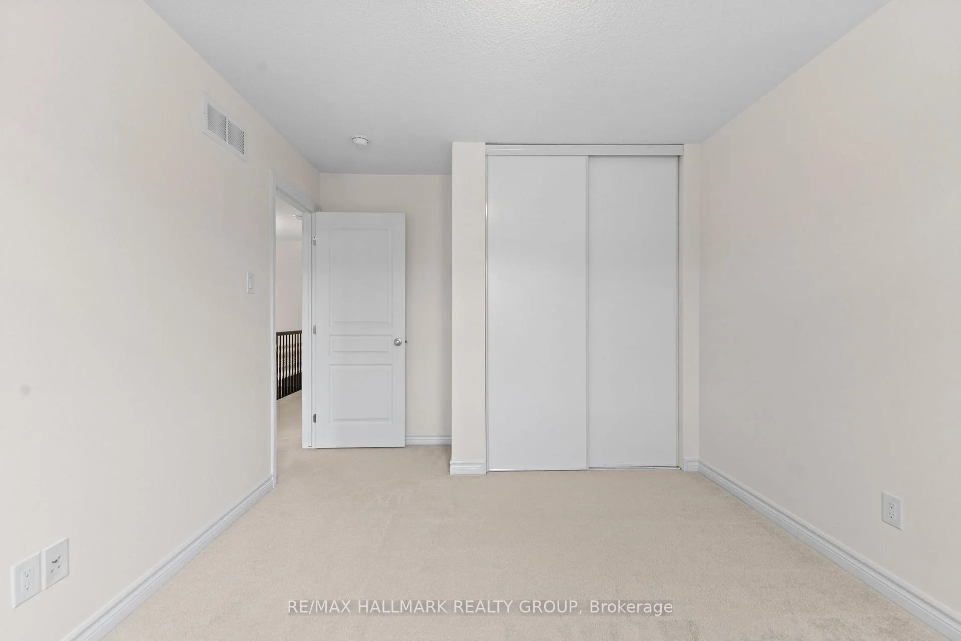Photo 28 of 420 Barrick Hill Road, Ottawa, Kanata - Emerald Meadows/Trailwest — HOMEH