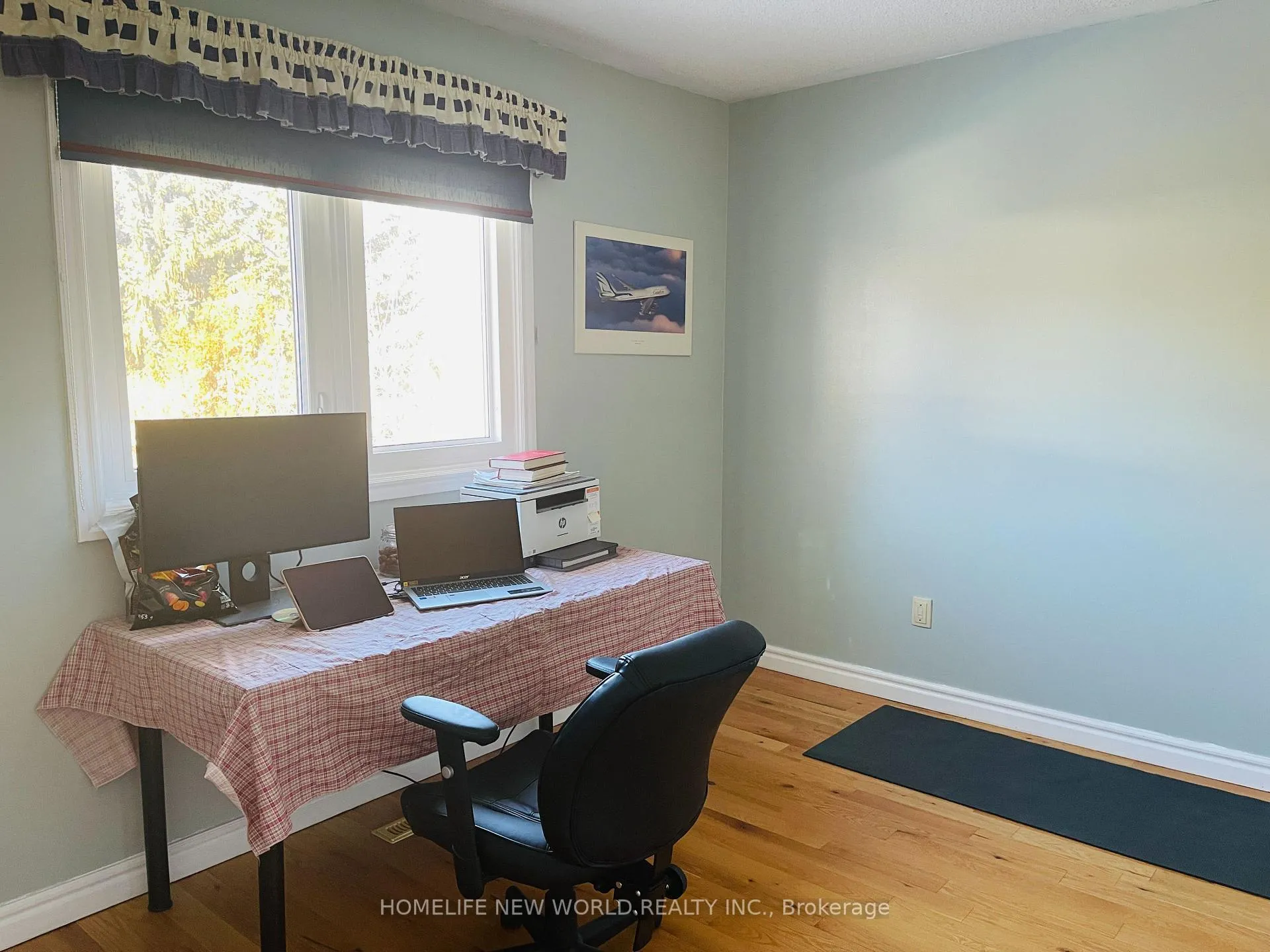 Photo 15 of 32 Halstead Drive, Markham, Unionville — HOMEH