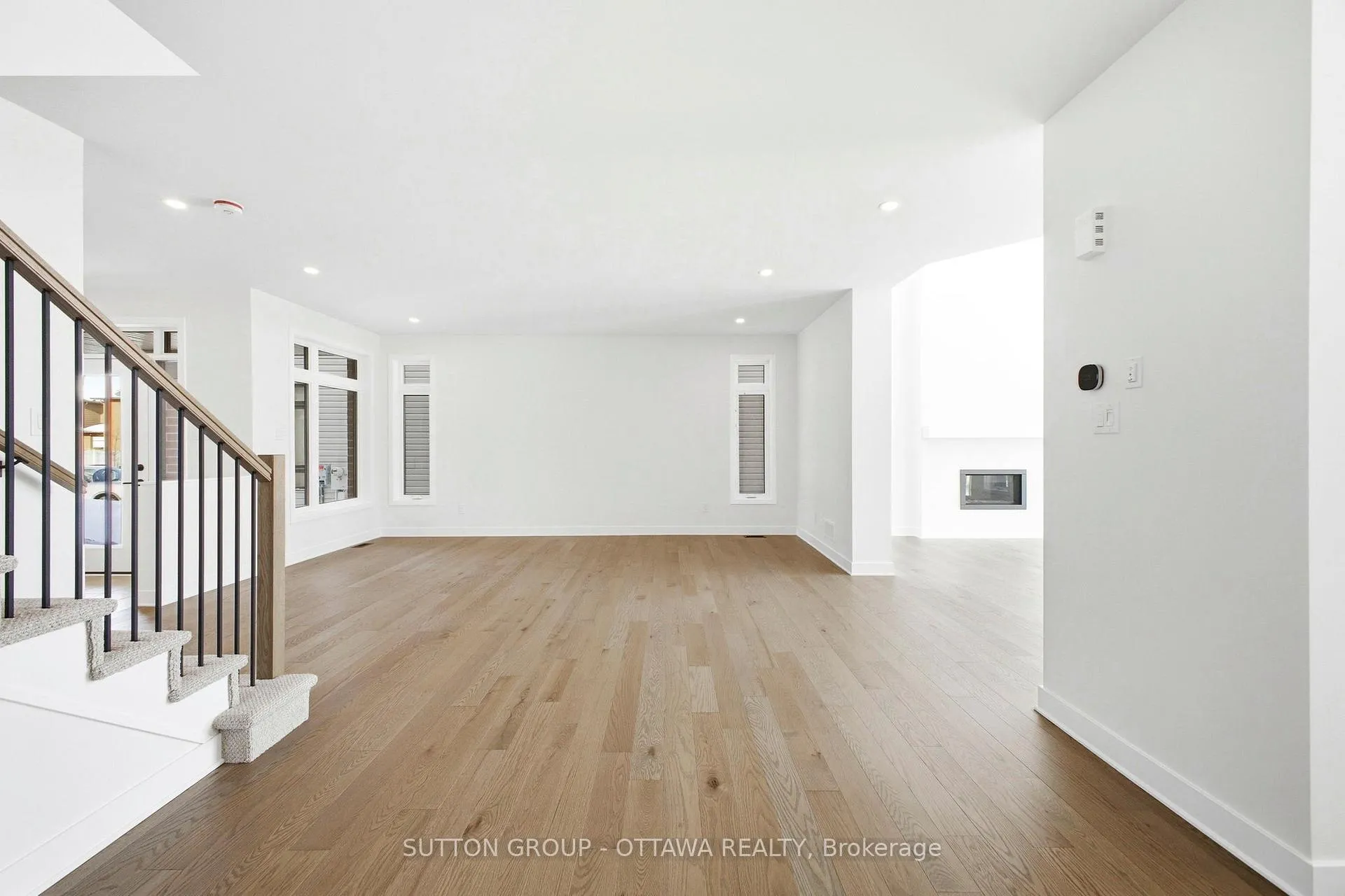 Photo 8 of 142 Shuttleworth Drive, Ottawa, Leitrim — HOMEH