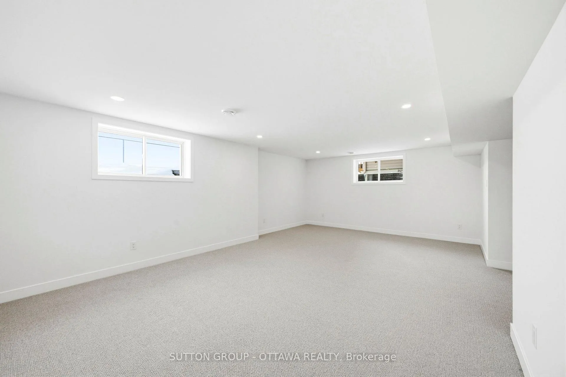 Photo 31 of 142 Shuttleworth Drive, Ottawa, Leitrim — HOMEH