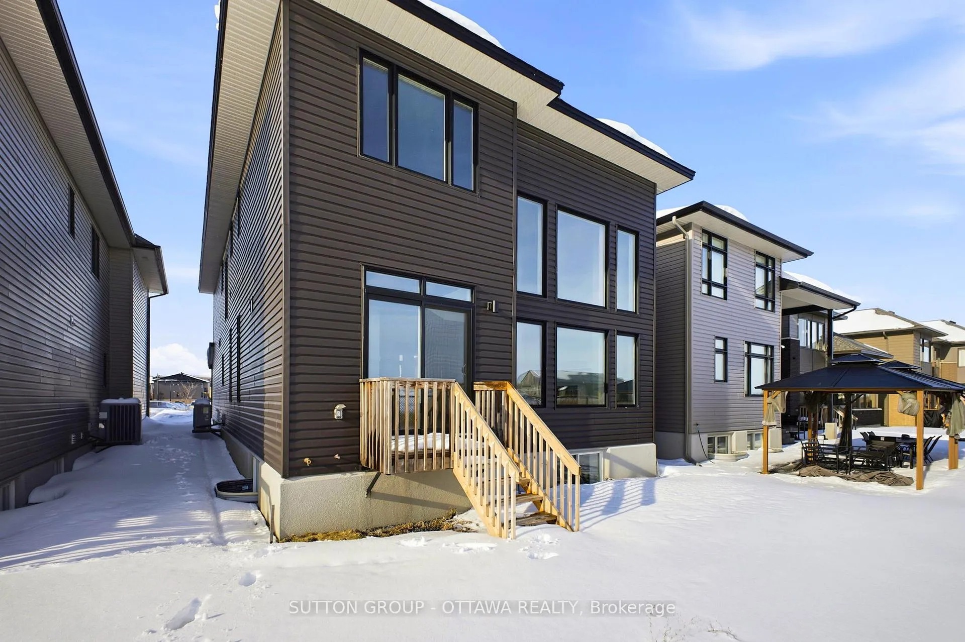 Photo 34 of 142 Shuttleworth Drive, Ottawa, Leitrim — HOMEH