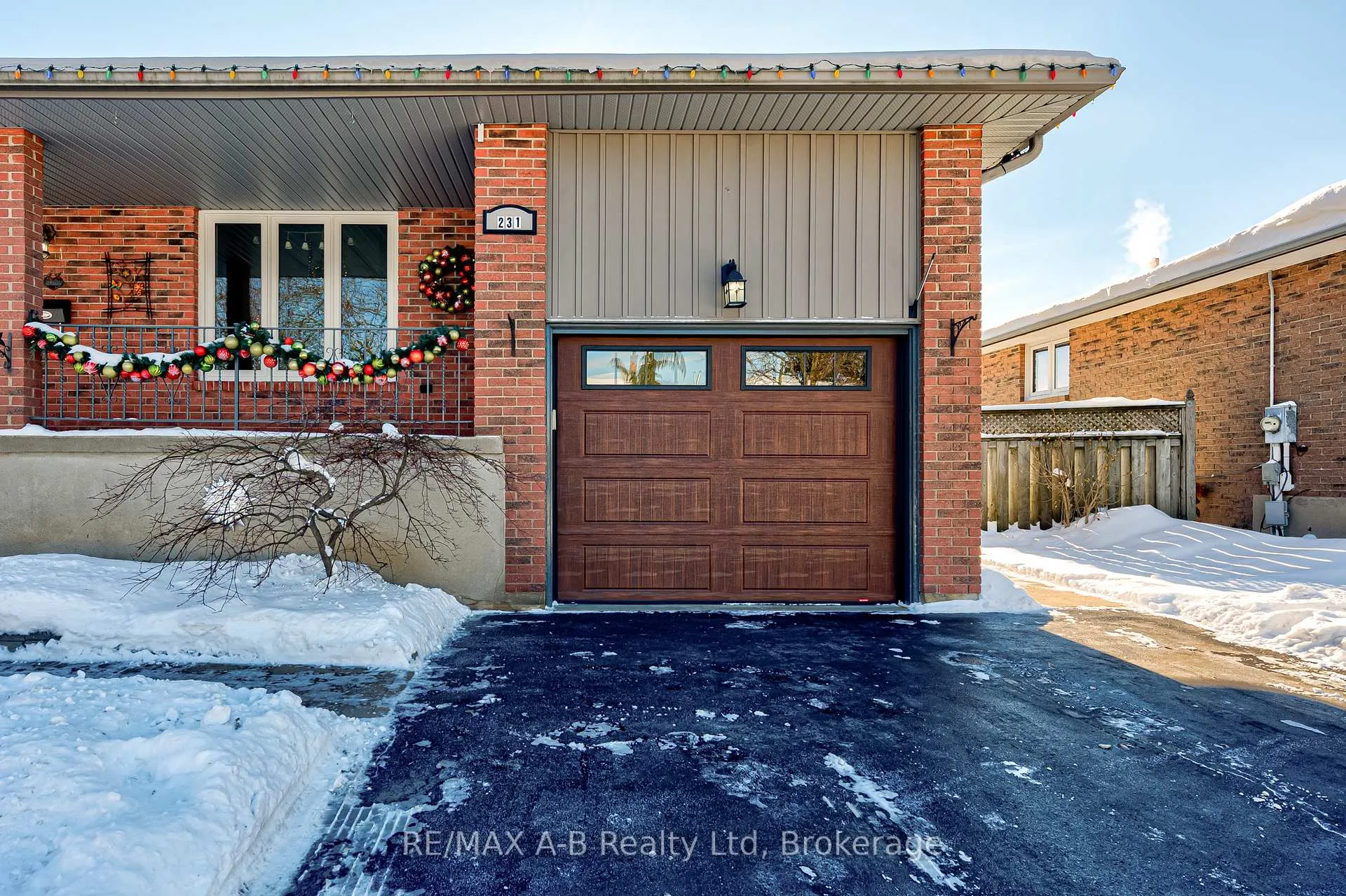 Photo 3 of 231 Whitelock Street, Stratford — HOMEH