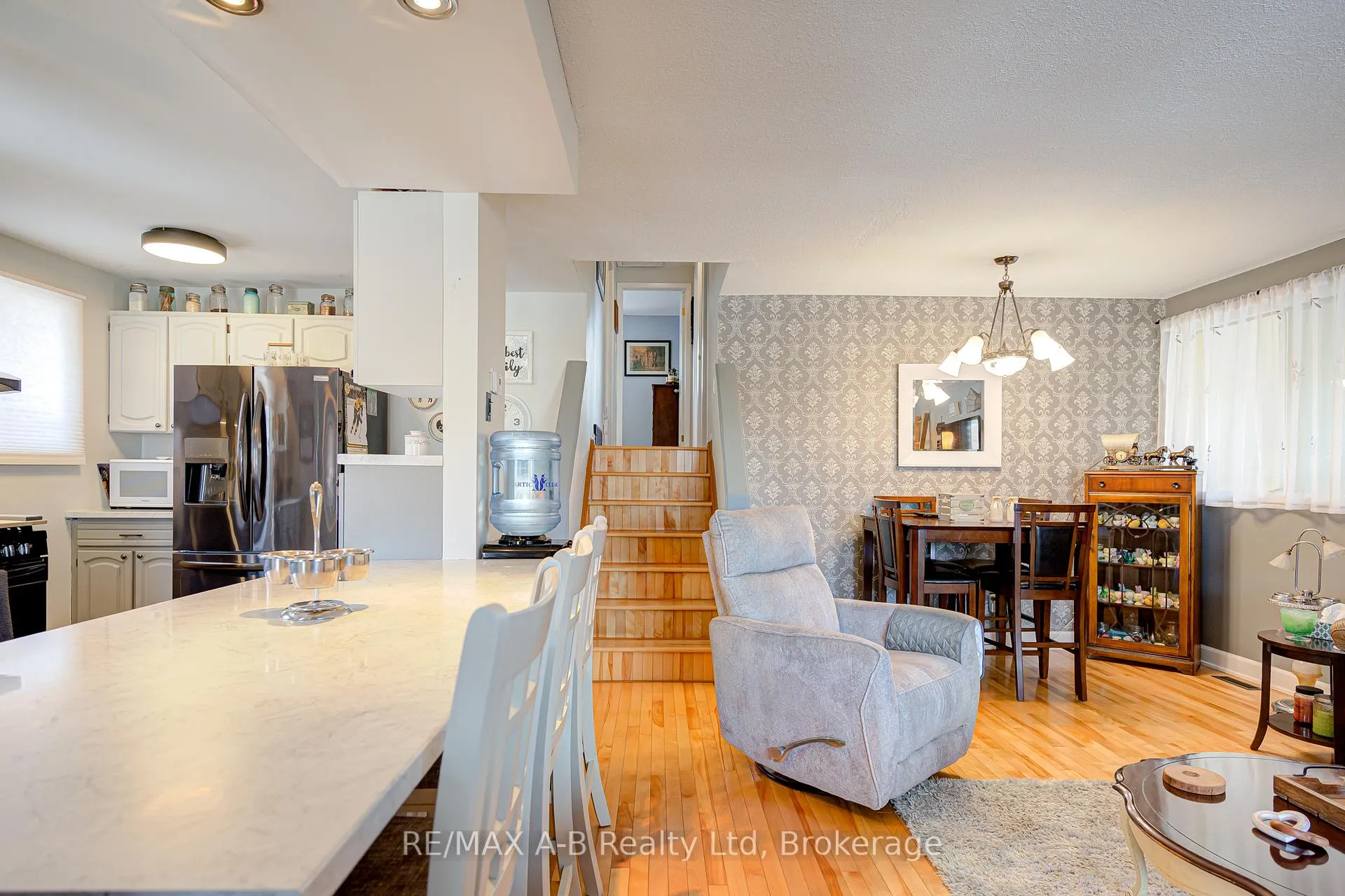 Photo 13 of 231 Whitelock Street, Stratford — HOMEH