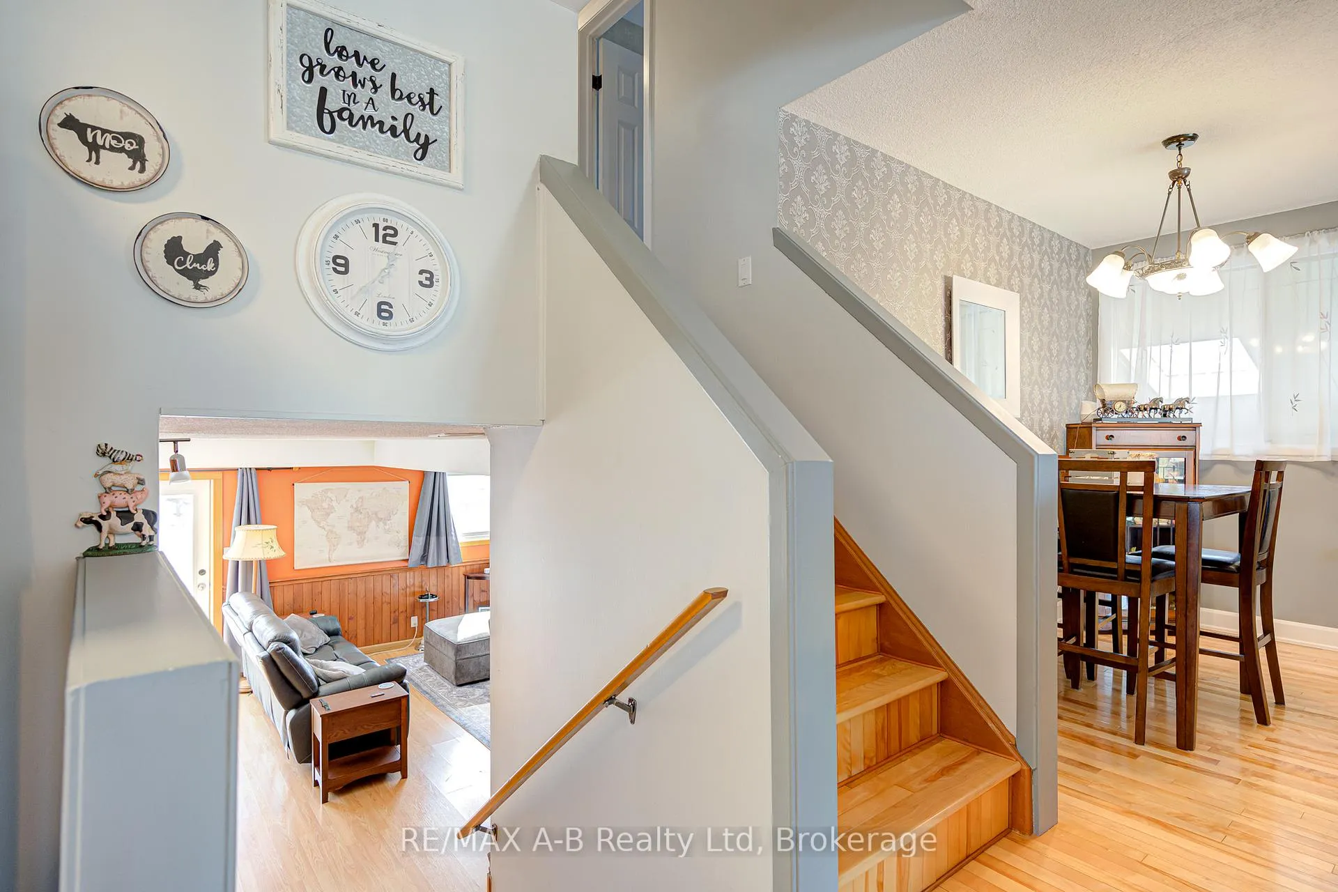 Photo 18 of 231 Whitelock Street, Stratford — HOMEH
