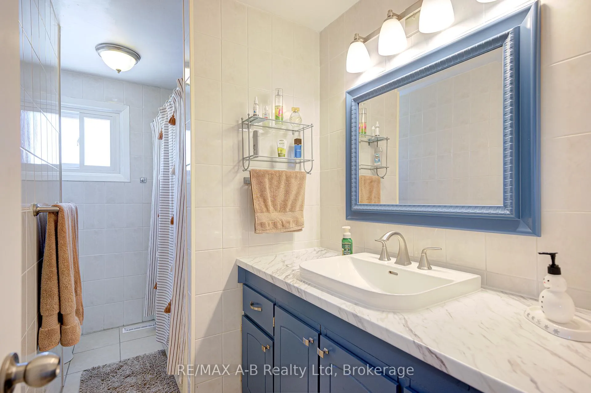 Photo 25 of 231 Whitelock Street, Stratford — HOMEH
