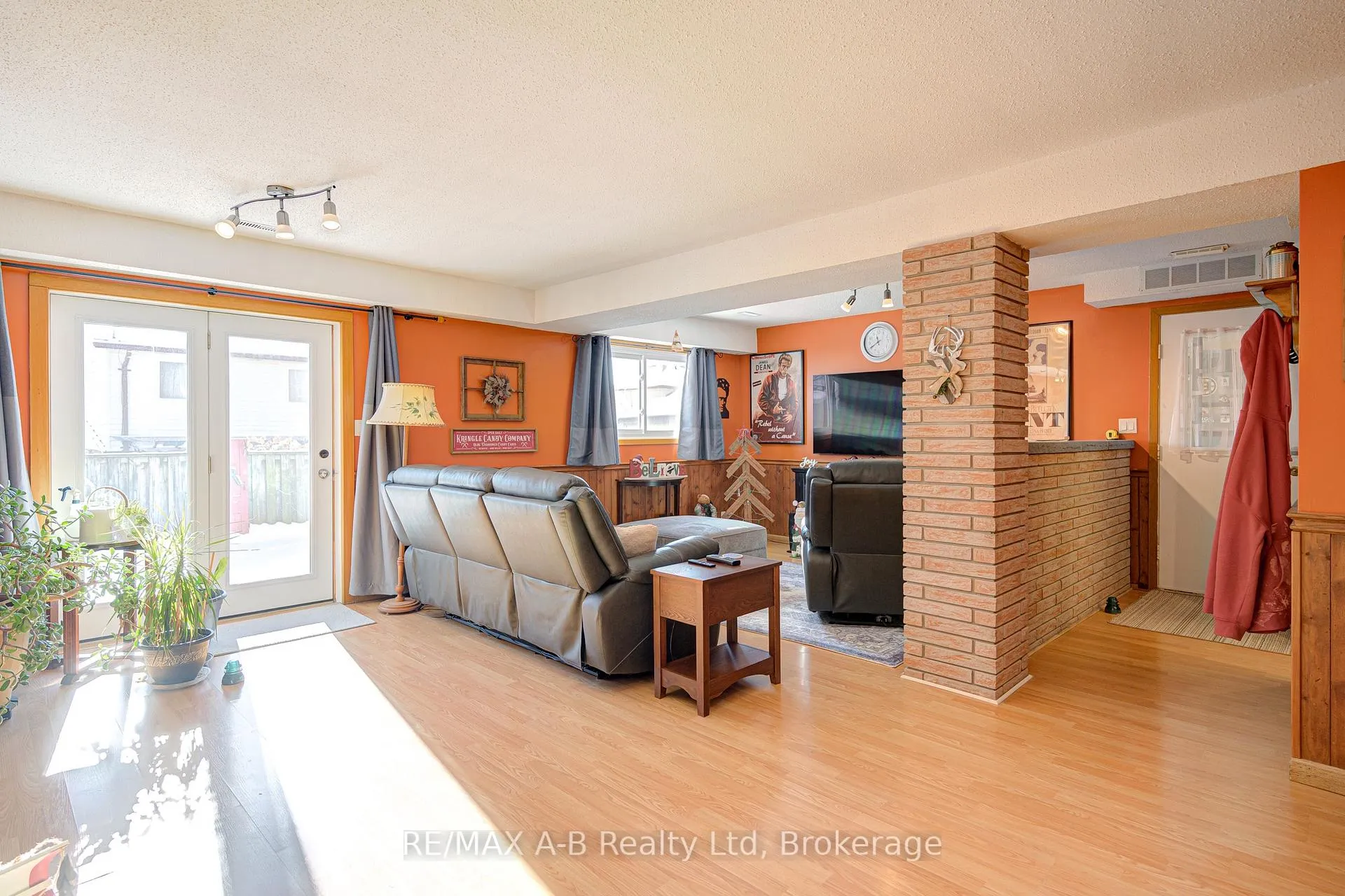 Photo 28 of 231 Whitelock Street, Stratford — HOMEH
