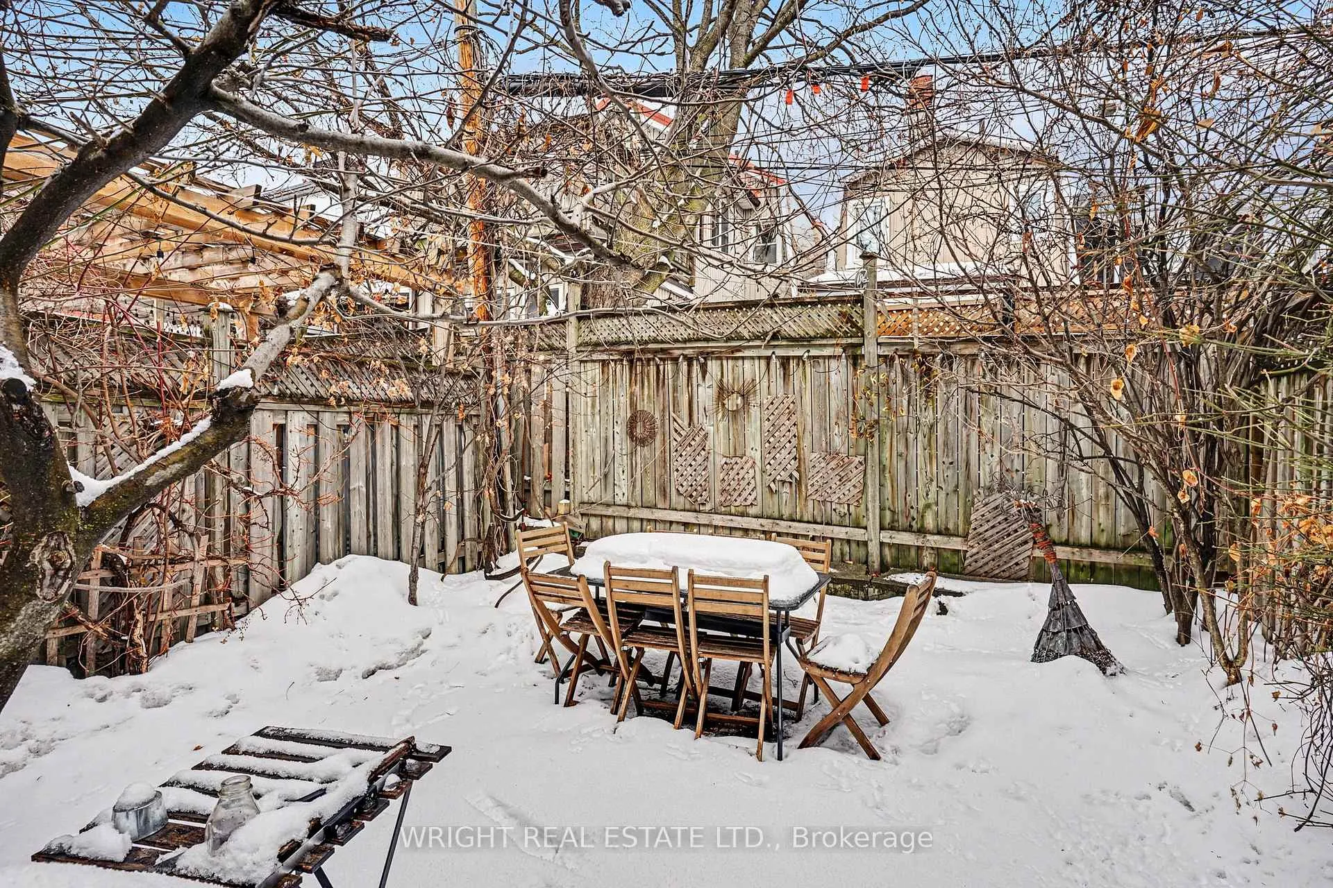 Photo 23 of 1273 Lansdowne Avenue N, Toronto, Corso Italia-Davenport — HOMEH