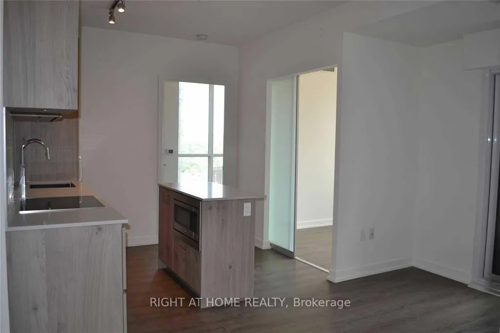 Photo 5 of Unit 708, 1 Yorkville Avenue, Toronto, The Annex — HOMEH