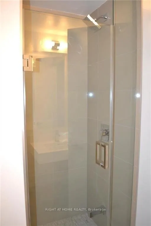 Photo 8 of Unit 708, 1 Yorkville Avenue, Toronto, The Annex — HOMEH