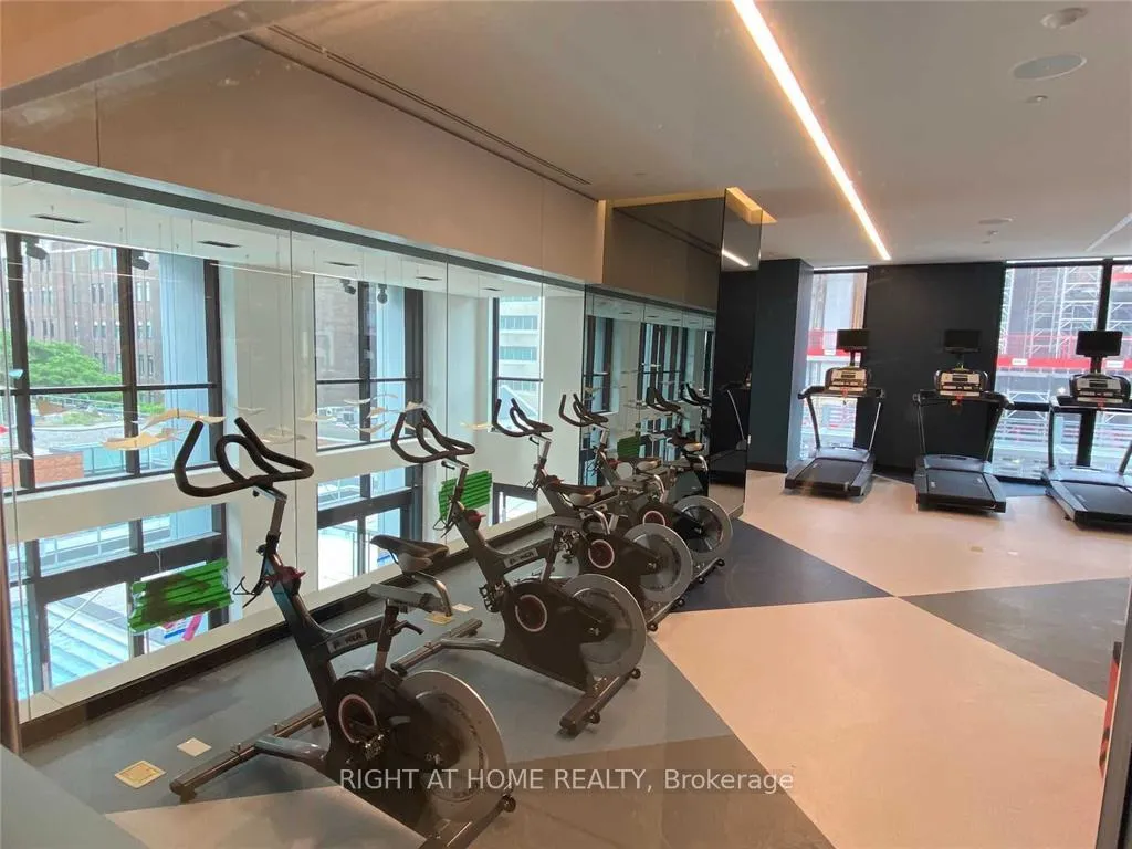 Photo 16 of Unit 708, 1 Yorkville Avenue, Toronto, The Annex — HOMEH