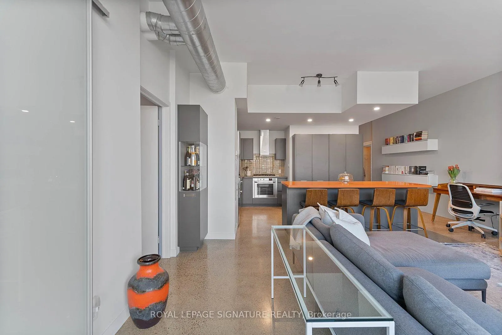Photo 8 of Unit 319, 510 King Street E, Toronto, Moss Park — HOMEH