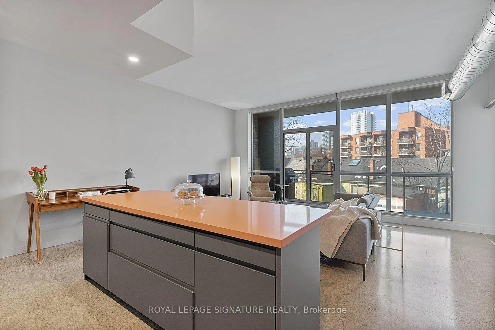 Photo 11 of Unit 319, 510 King Street E, Toronto, Moss Park — HOMEH