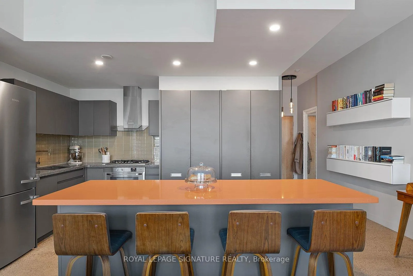 Photo 14 of Unit 319, 510 King Street E, Toronto, Moss Park — HOMEH