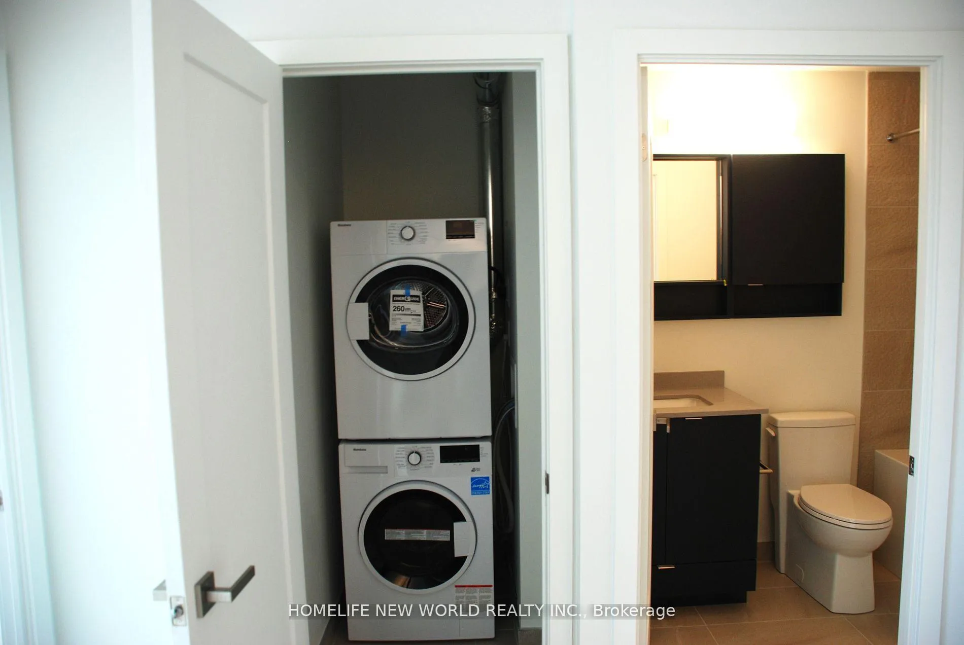 Photo 7 of Unit 605, 415 Main Street W, Hamilton, Kirkendall — HOMEH