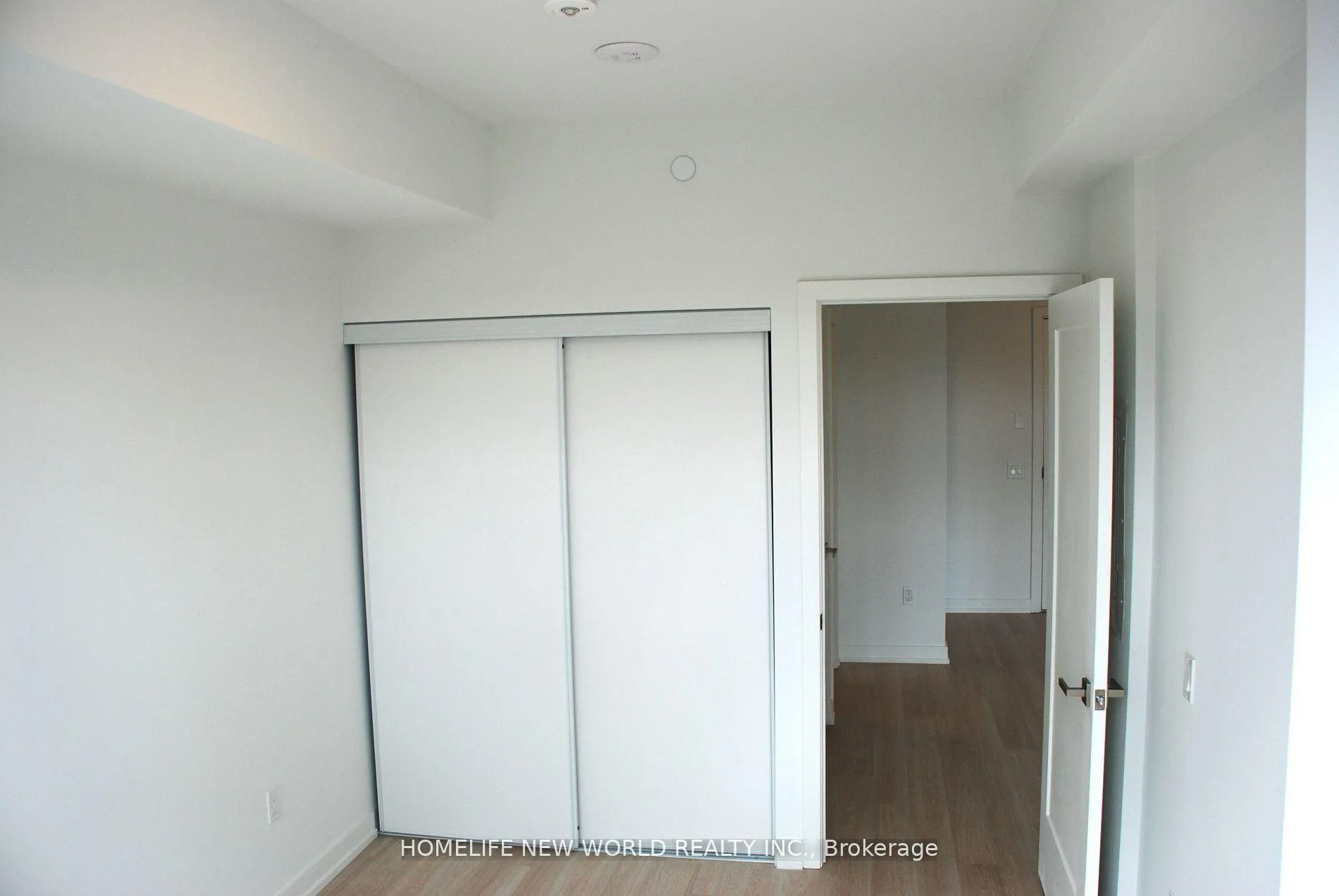 Photo 13 of Unit 605, 415 Main Street W, Hamilton, Kirkendall — HOMEH