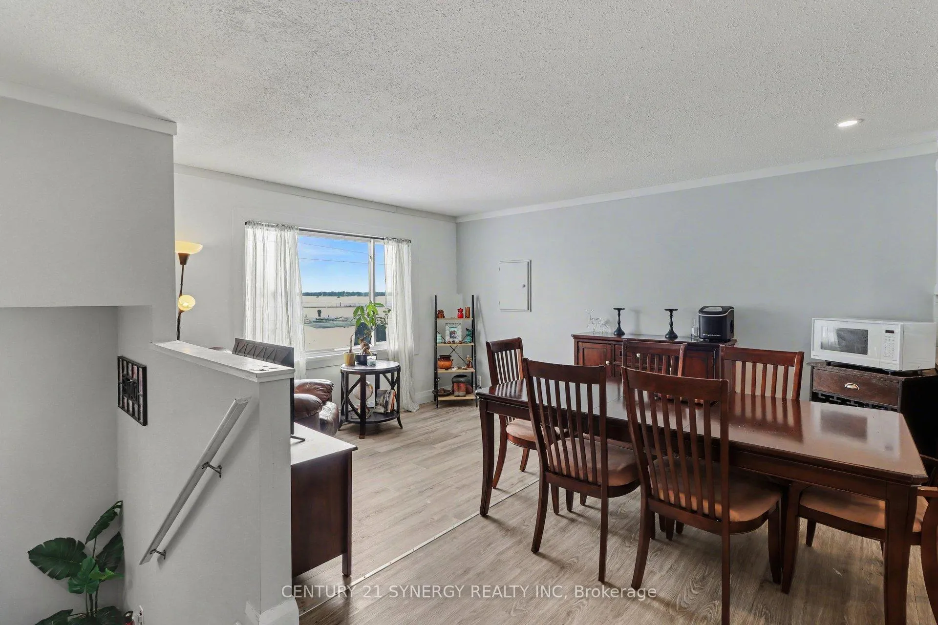 Photo 6 of 1965/1967 Devine Road, Ottawa, Vars Village — HOMEH