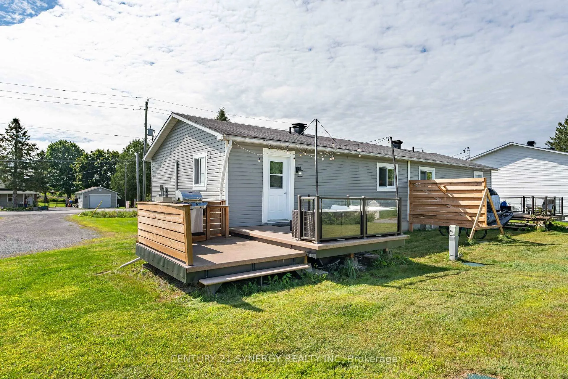 Photo 22 of 1965/1967 Devine Road, Ottawa, Vars Village — HOMEH
