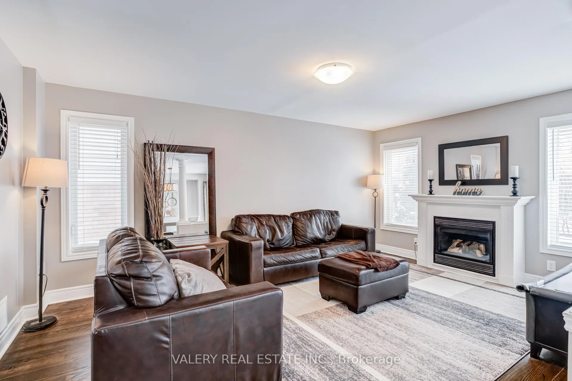 Photo 10 of 63 Bathgate Crescent, Clarington, Courtice — HOMEH