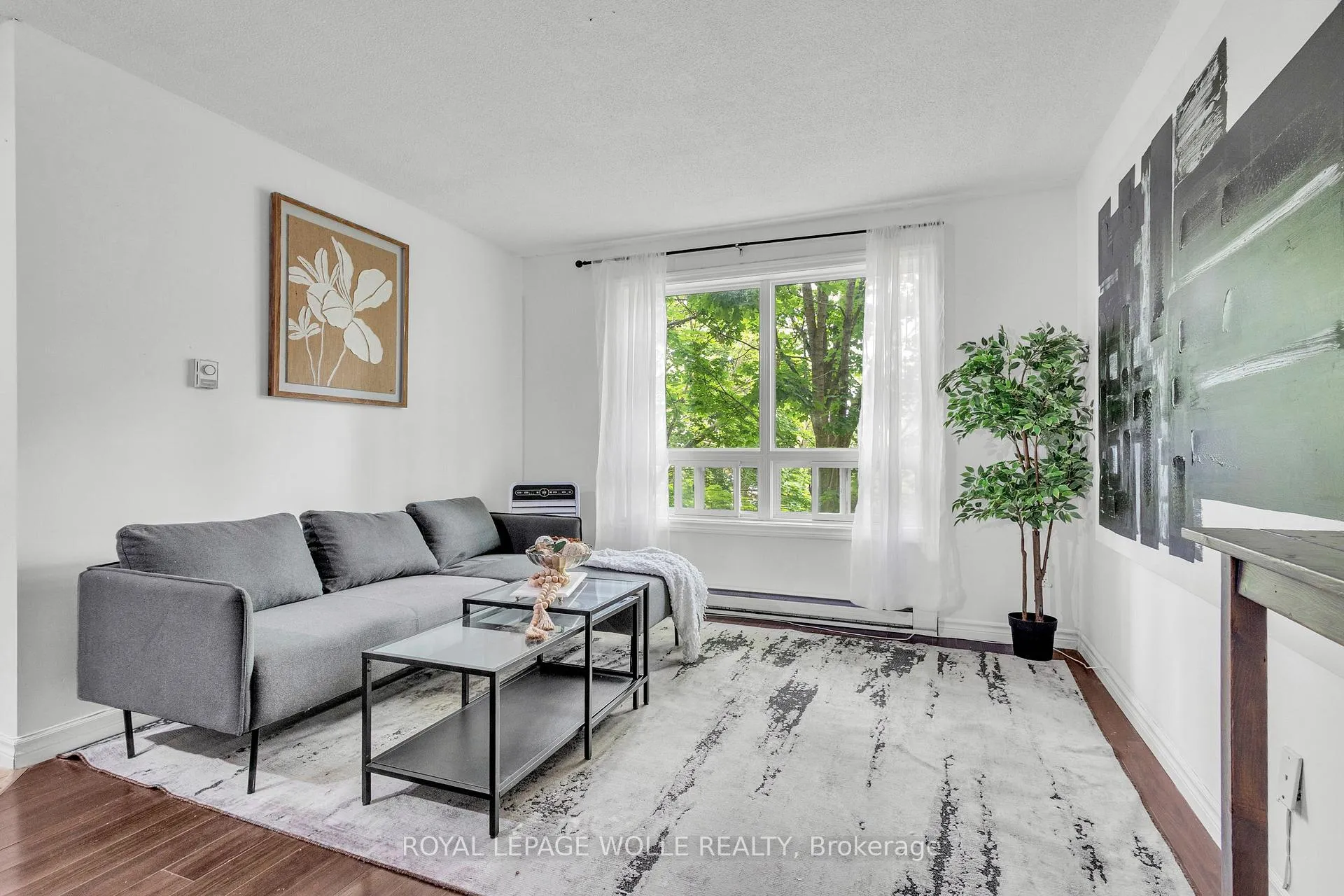 Photo 4 of Unit 7, 119 Cedar Street S, Kitchener, Cedar Hill — HOMEH