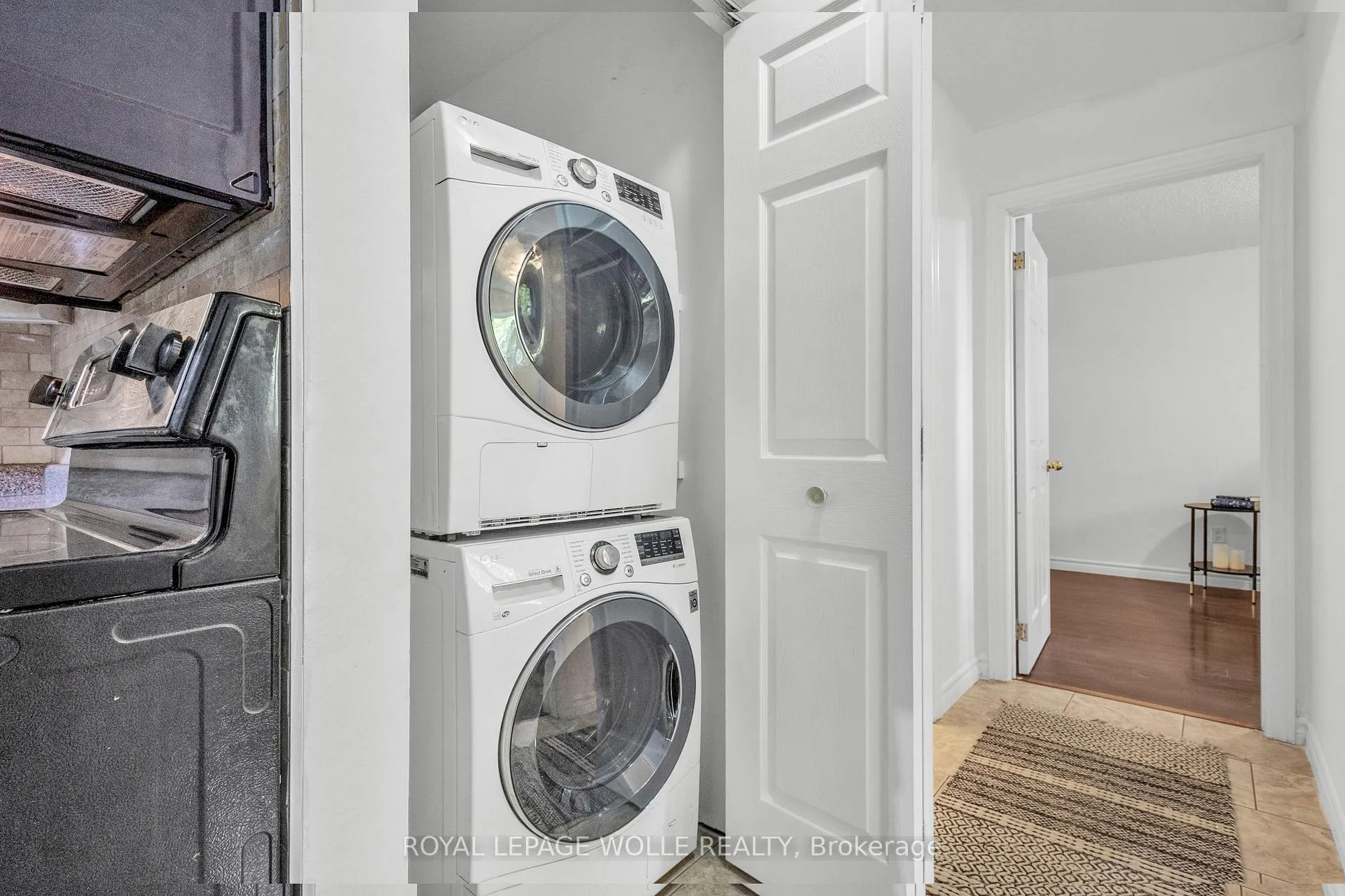 Photo 11 of Unit 7, 119 Cedar Street S, Kitchener, Cedar Hill — HOMEH