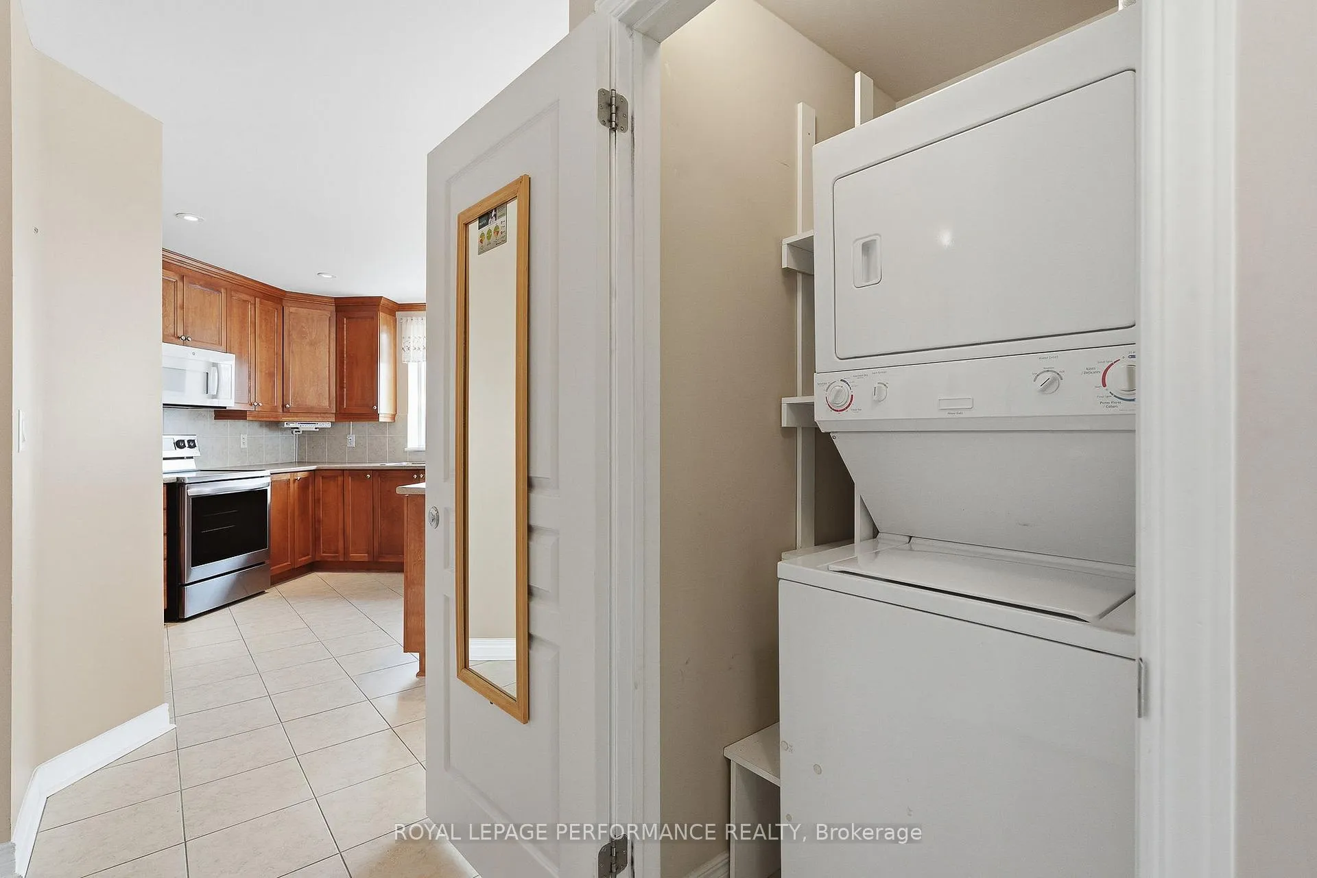 Photo 15 of Unit 411, 955 Beauparc Private, Ottawa, Cyrville — HOMEH