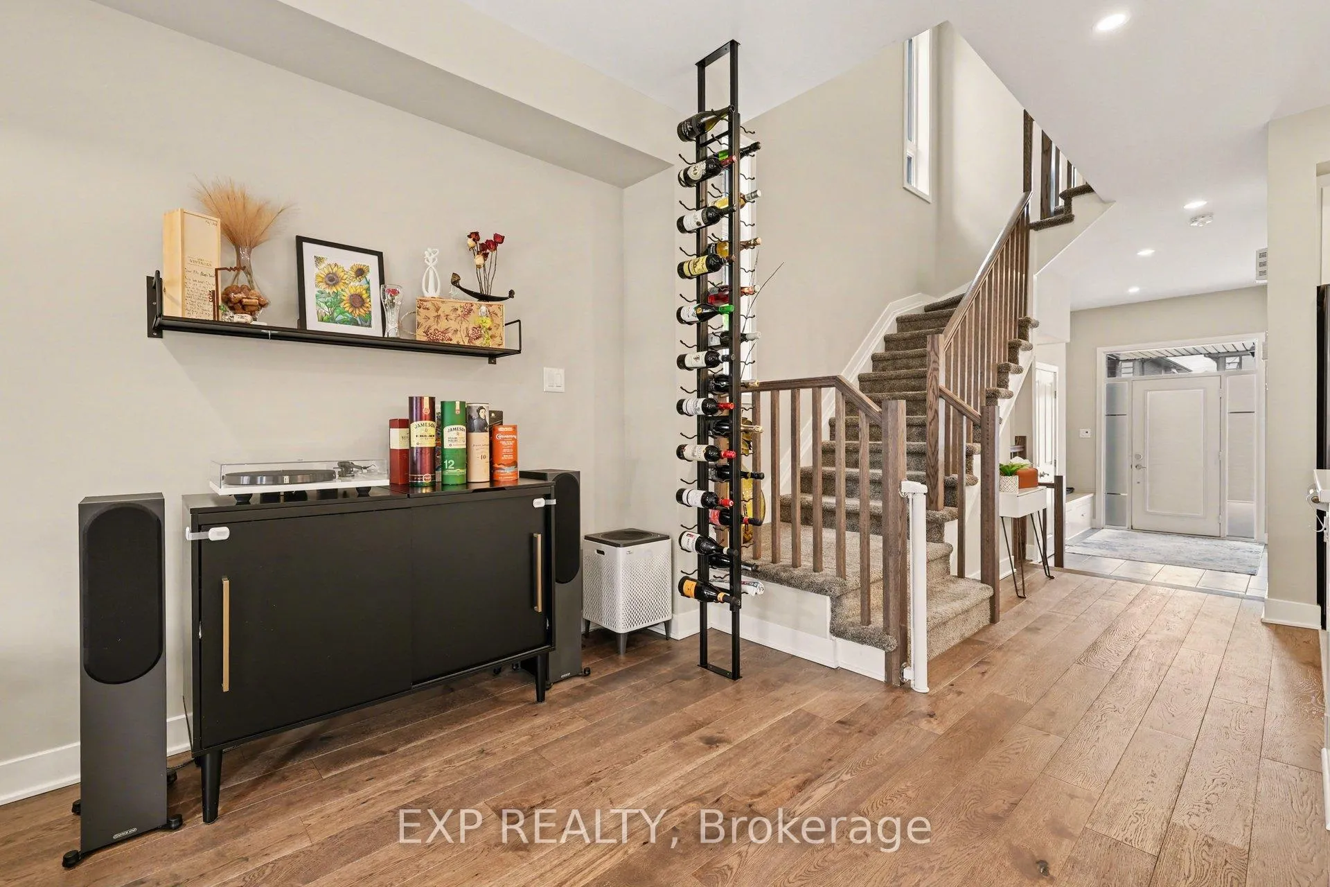 Photo 4 of 567 Rathburn Lane, Ottawa, Leitrim — HOMEH