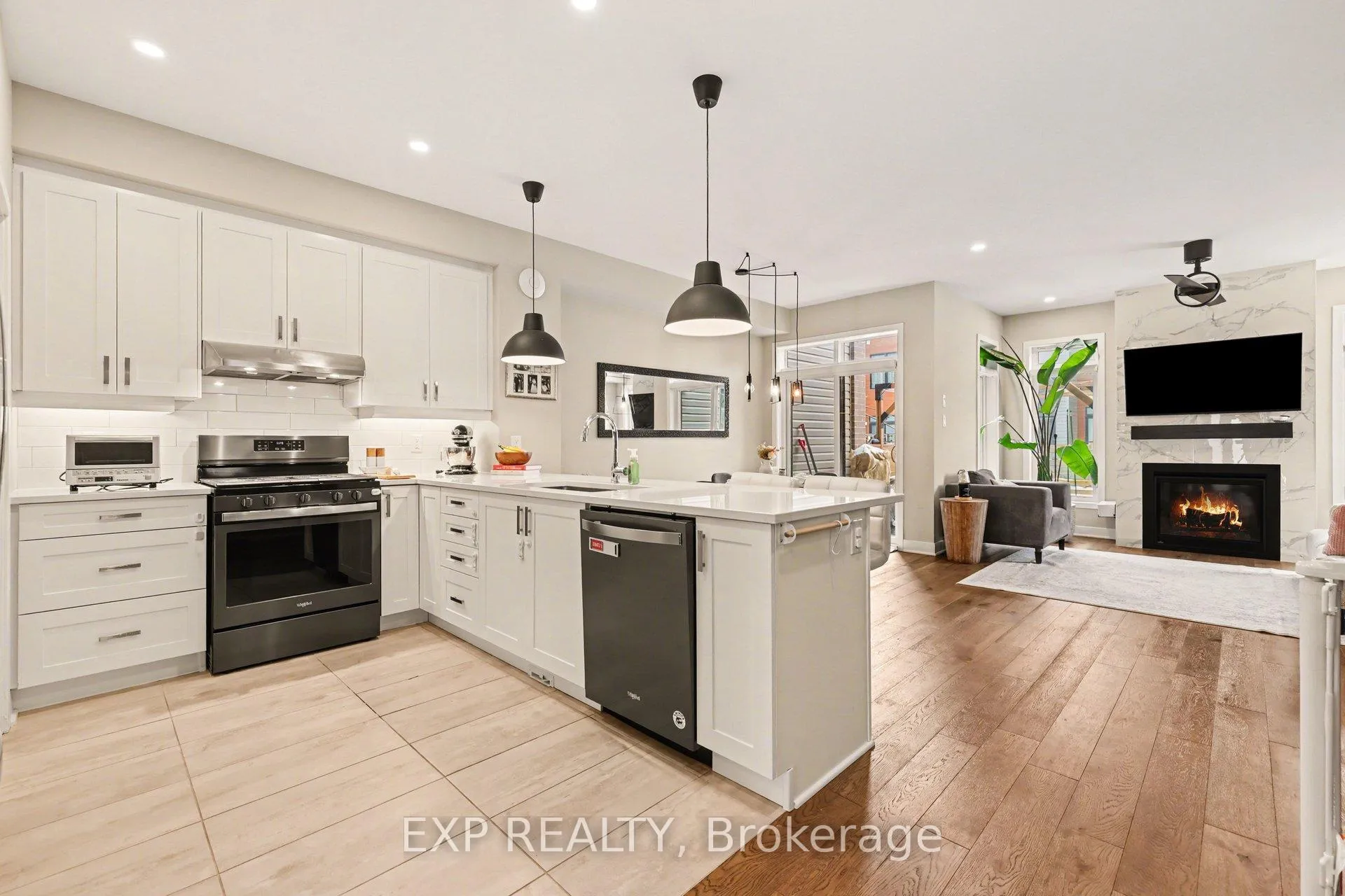 Photo 12 of 567 Rathburn Lane, Ottawa, Leitrim — HOMEH
