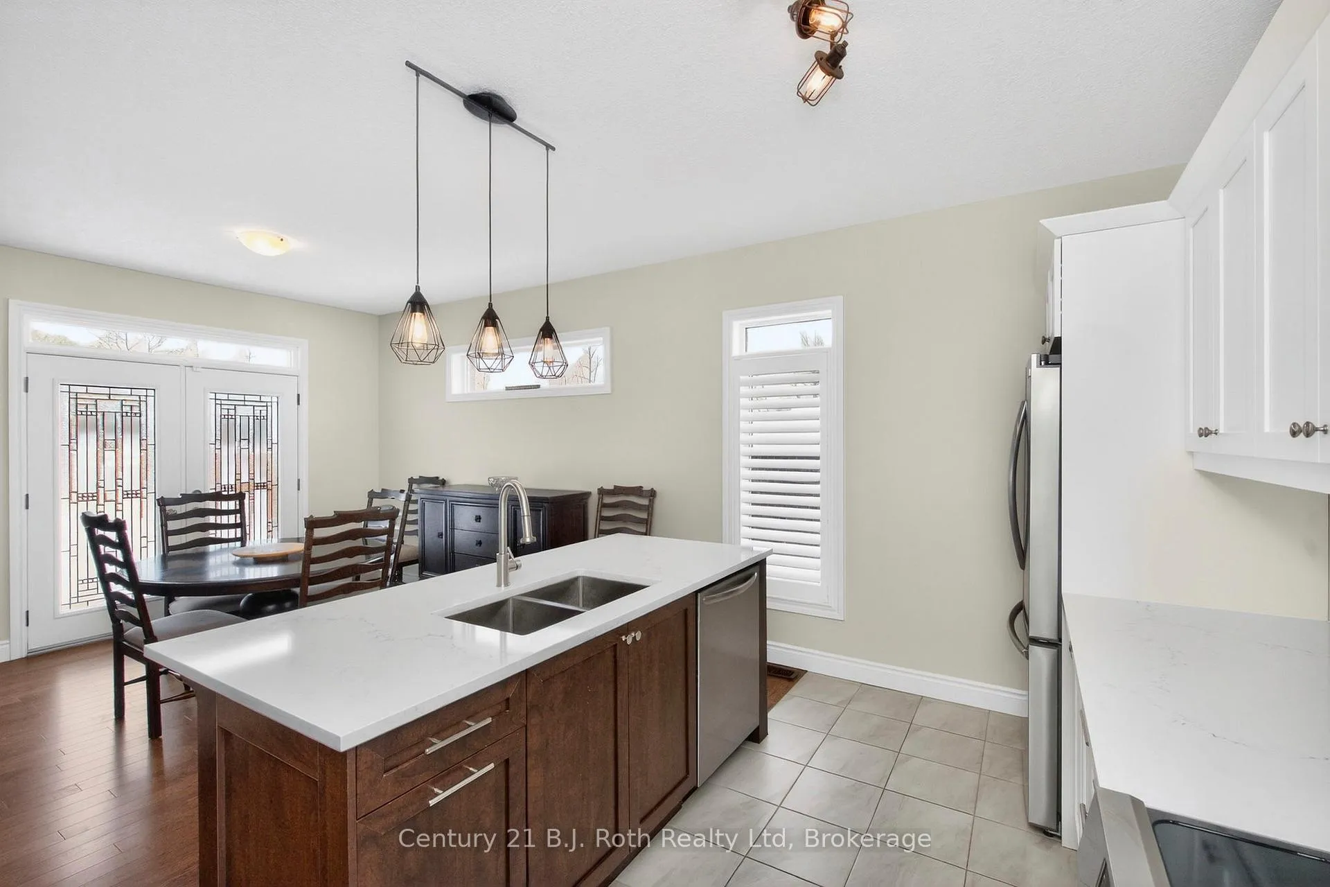 Photo 11 of 53 Hunter Avenue, Tay, Victoria Harbour — HOMEH