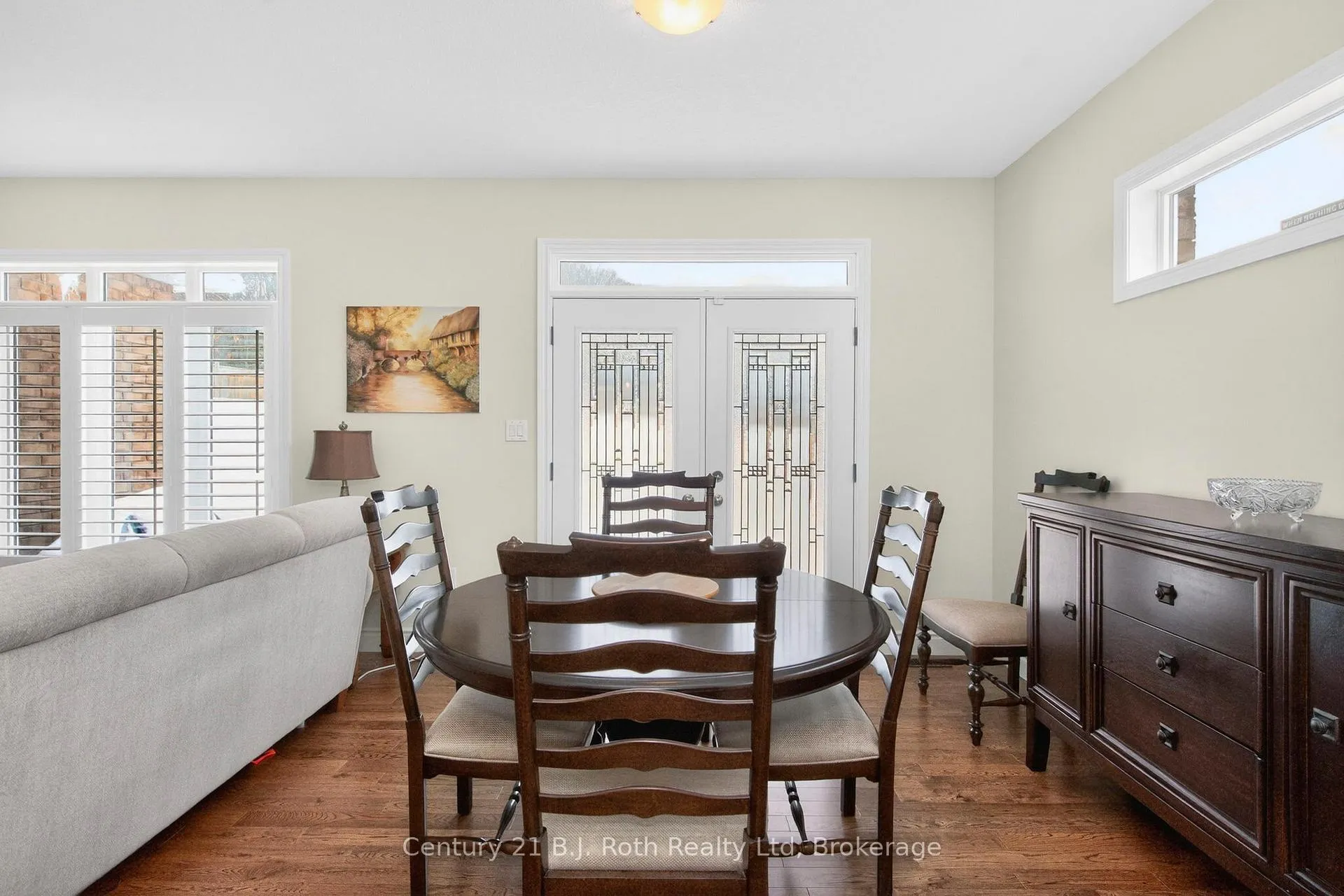 Photo 13 of 53 Hunter Avenue, Tay, Victoria Harbour — HOMEH