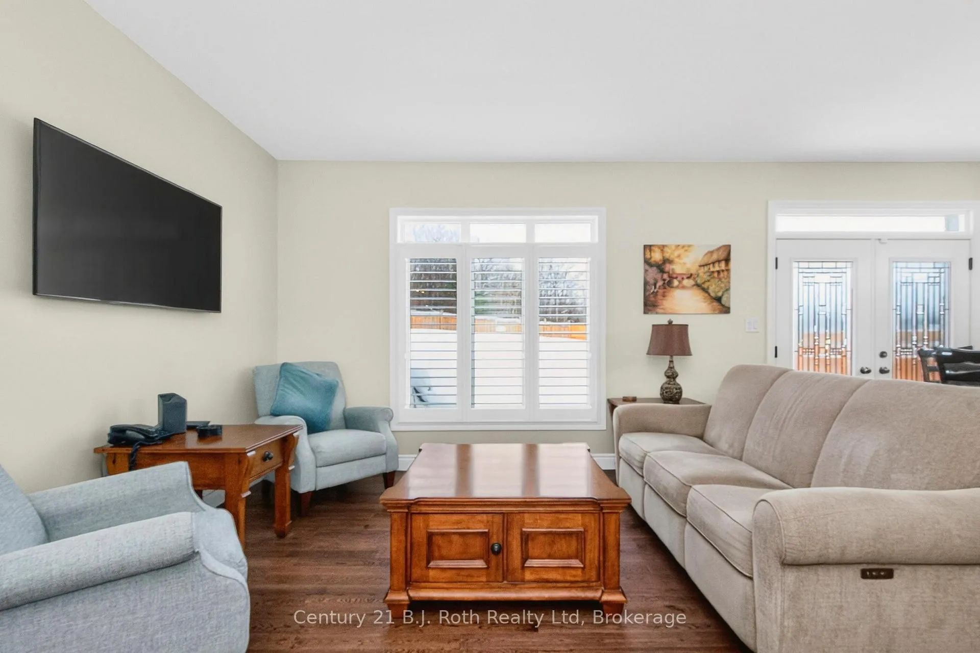 Photo 16 of 53 Hunter Avenue, Tay, Victoria Harbour — HOMEH