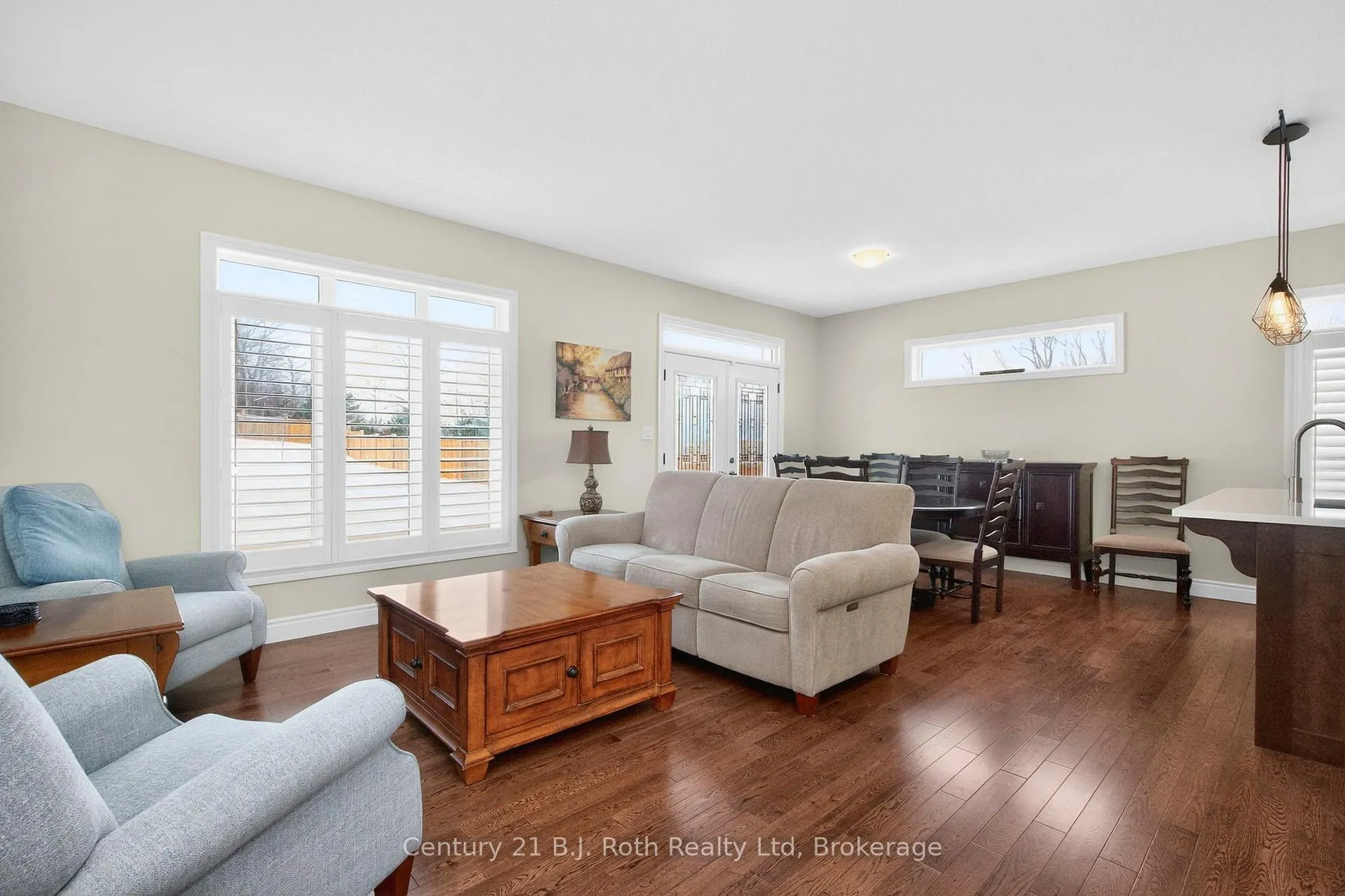 Photo 17 of 53 Hunter Avenue, Tay, Victoria Harbour — HOMEH