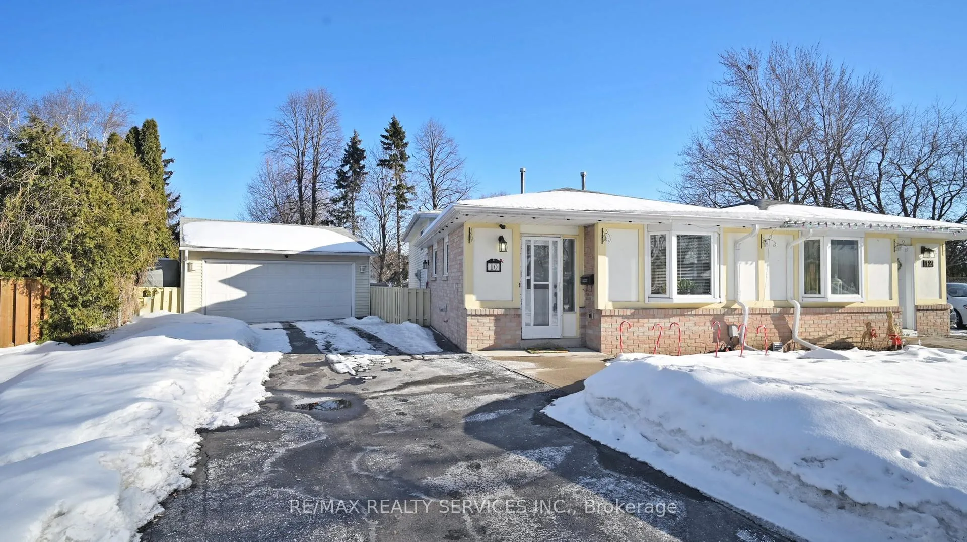 Photo 3 of 10 Minton Place, Brampton, Central Park — HOMEH