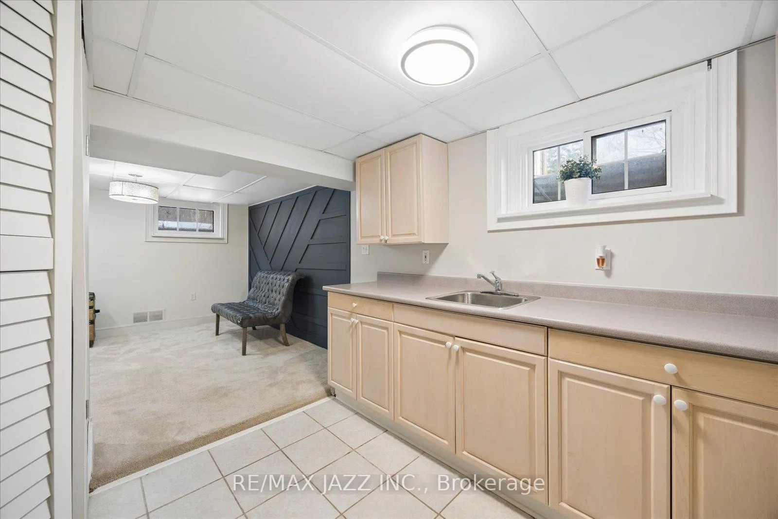 Photo 25 of 1633 Charles Street, Whitby, Port Whitby — HOMEH
