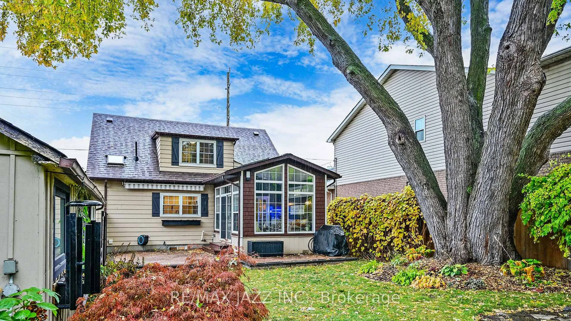 Photo 35 of 1633 Charles Street, Whitby, Port Whitby — HOMEH