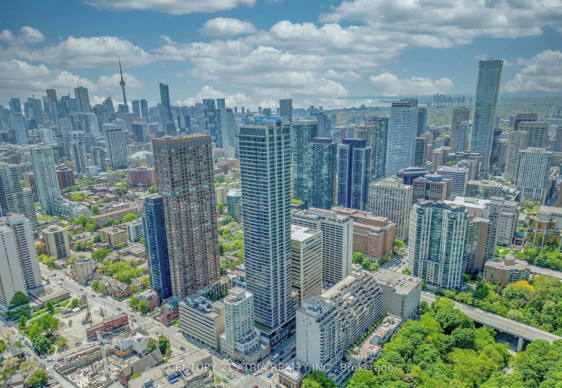 Photo 2 of Unit 5206, 395 Bloor Street E, Toronto, North St. James Town — HOMEH