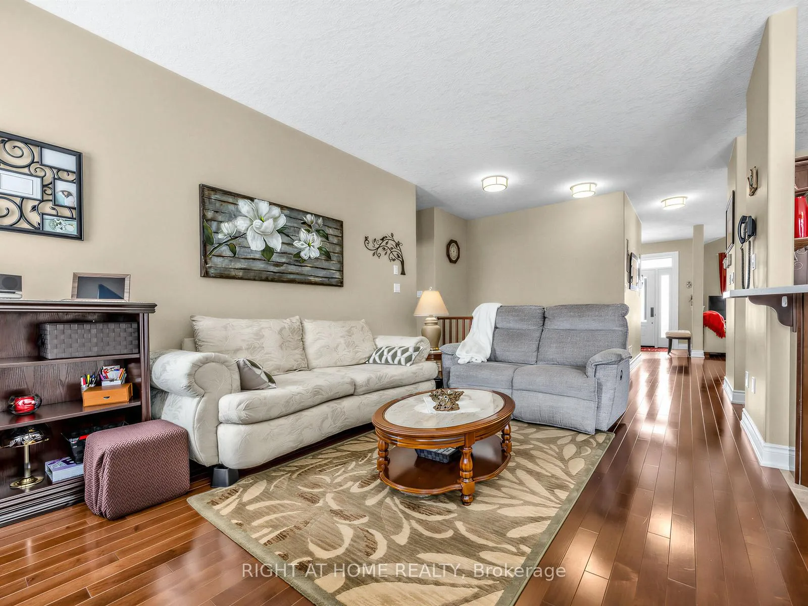 Photo 17 of 826 Booth Avenue, Innisfil, Alcona — HOMEH