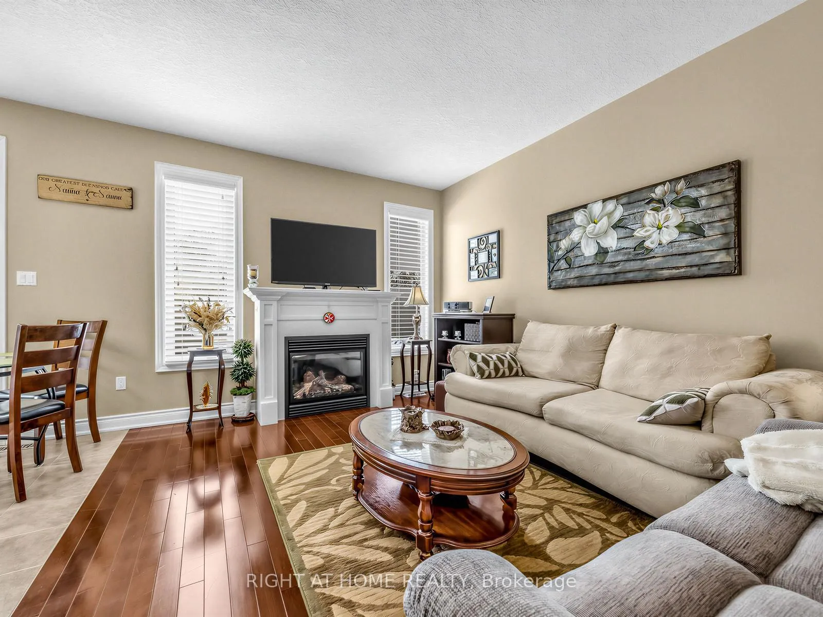 Photo 18 of 826 Booth Avenue, Innisfil, Alcona — HOMEH
