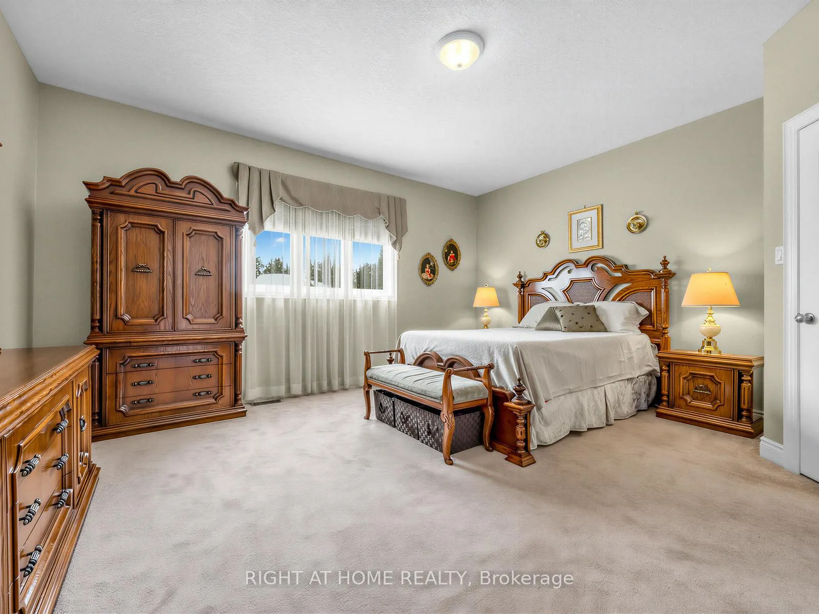 Photo 22 of 826 Booth Avenue, Innisfil, Alcona — HOMEH
