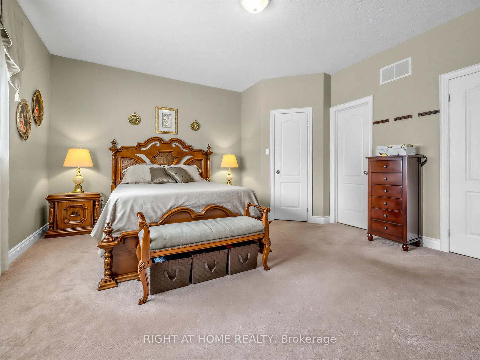 Photo 23 of 826 Booth Avenue, Innisfil, Alcona — HOMEH