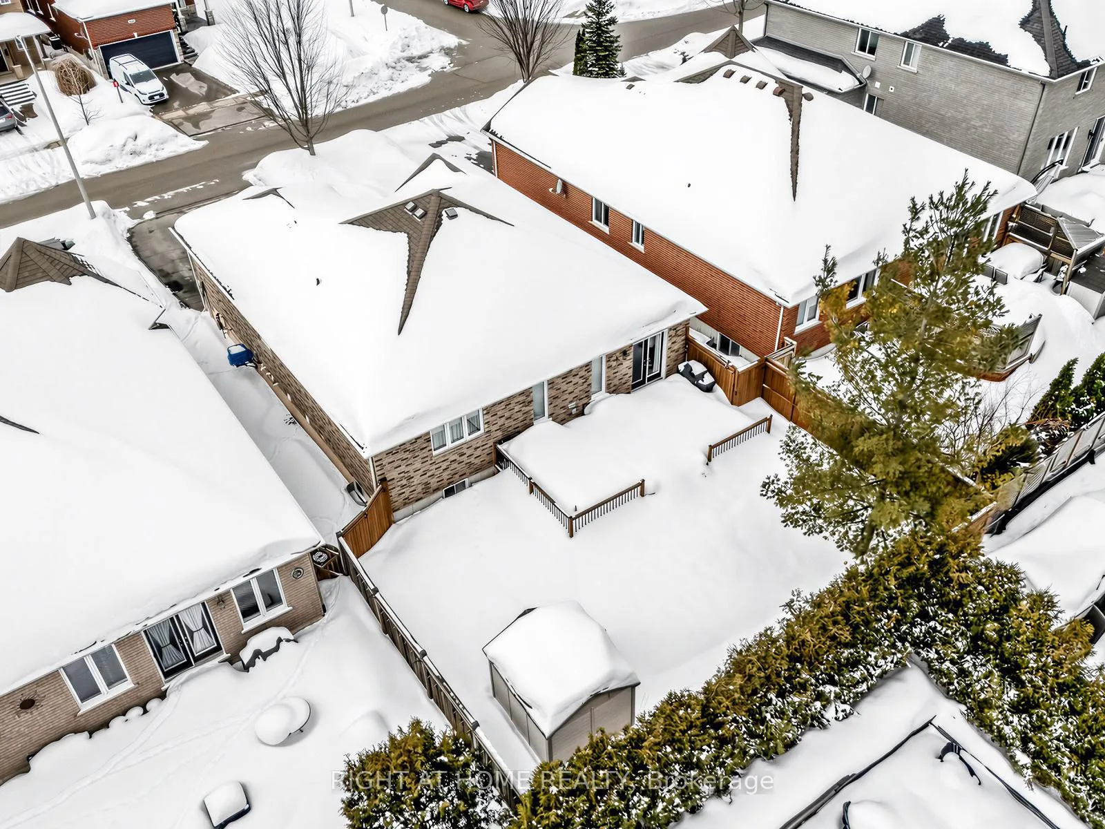 Photo 39 of 826 Booth Avenue, Innisfil, Alcona — HOMEH