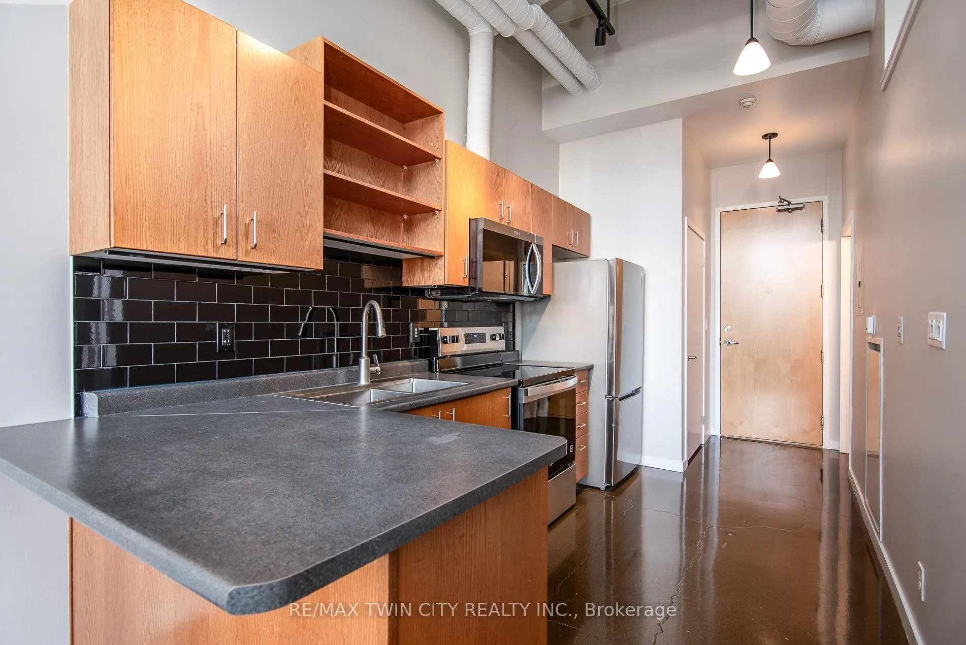 Photo 17 of Unit 104, 410 King Street W, Kitchener — HOMEH