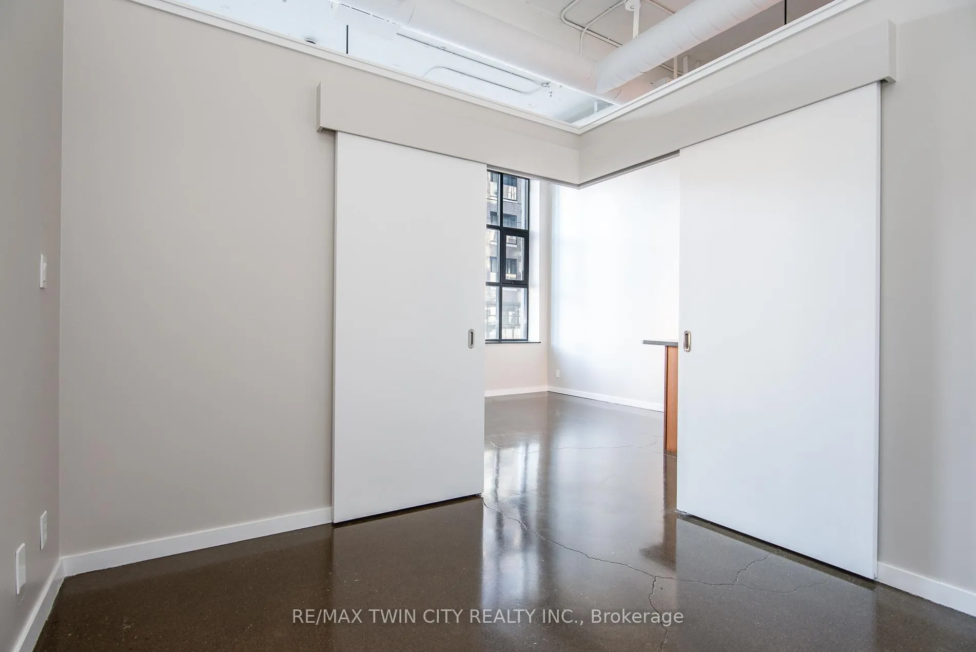 Photo 22 of Unit 104, 410 King Street W, Kitchener — HOMEH